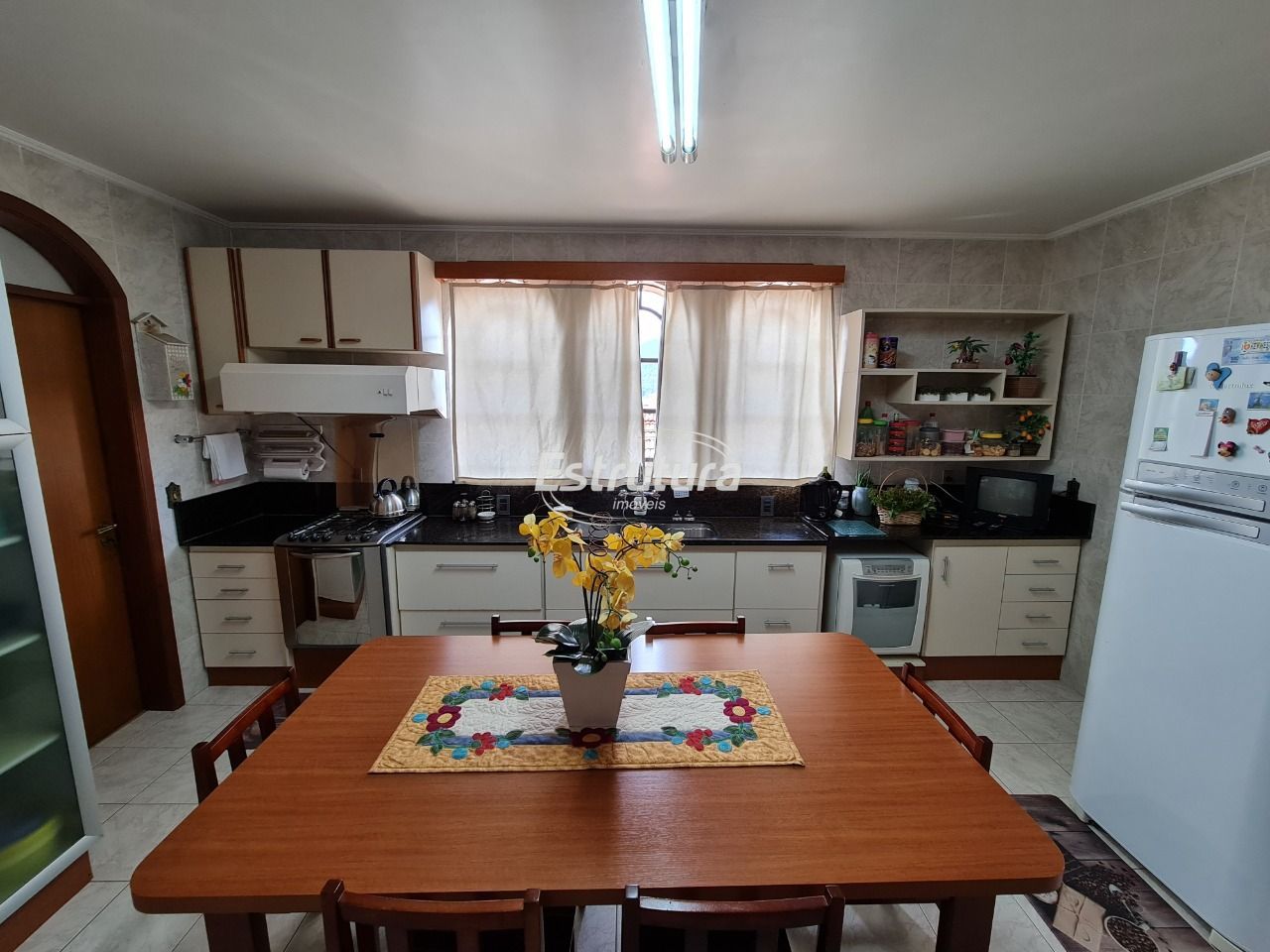 Apartamento de 3 dormitórios no Bairro Dores