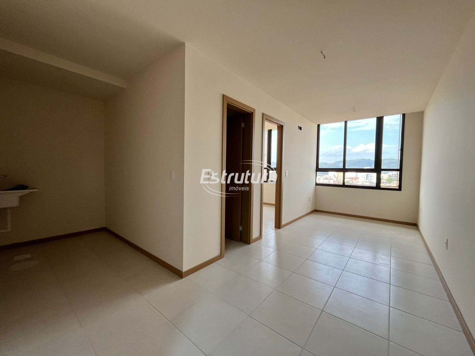 Apartamento para alugar  no Centro - Santa Maria, RS. Imóveis