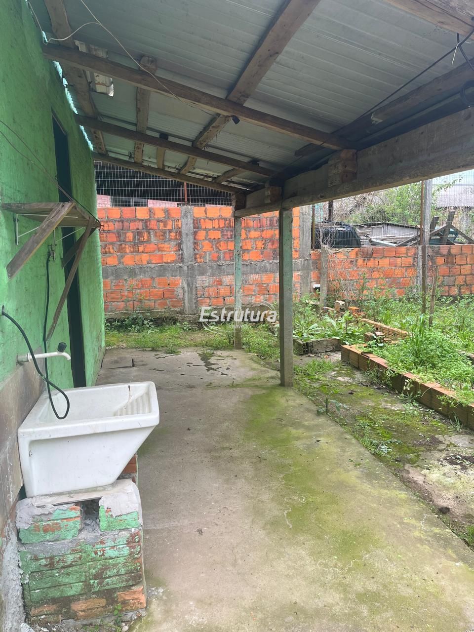 Terreno 15x30 com 2 Casas — Excelente Oportunidade para Moradia ou Investiment