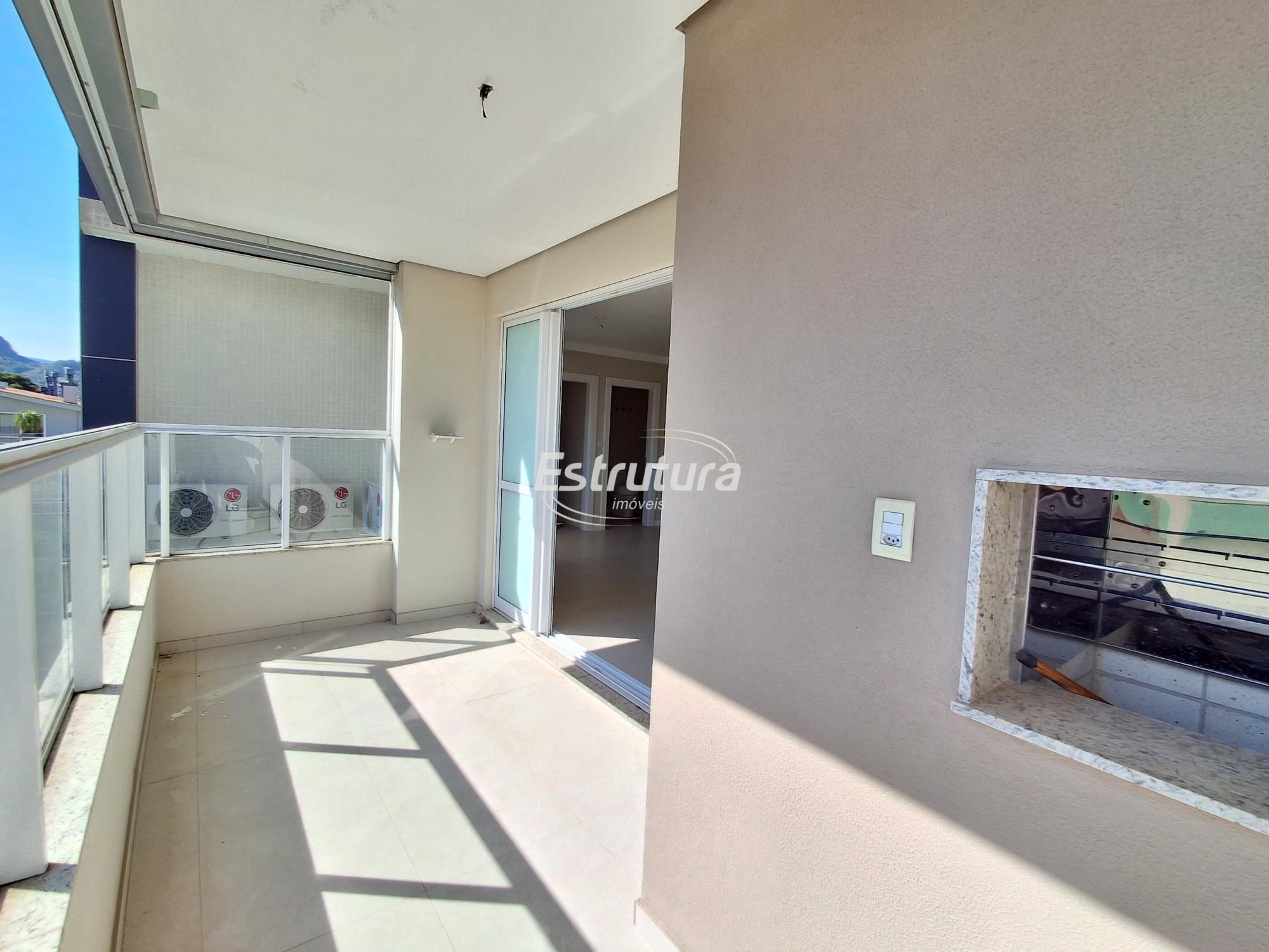 Apartamento com 2 suítes no bairro dores