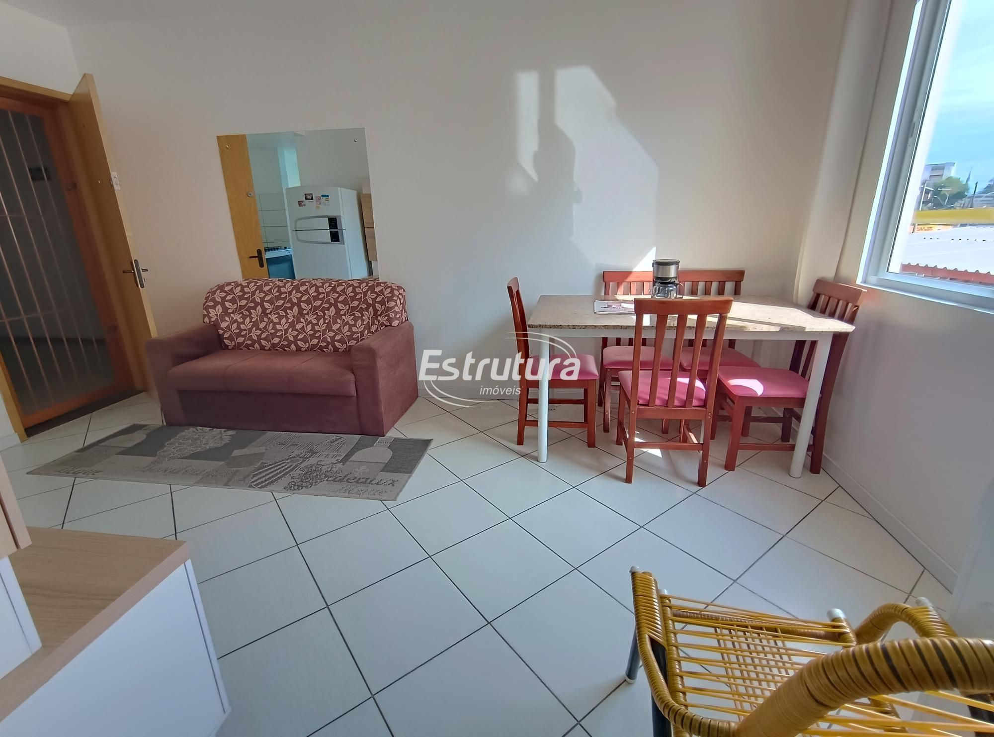 Belissimo apartamento com dois dormitórios e excelente local