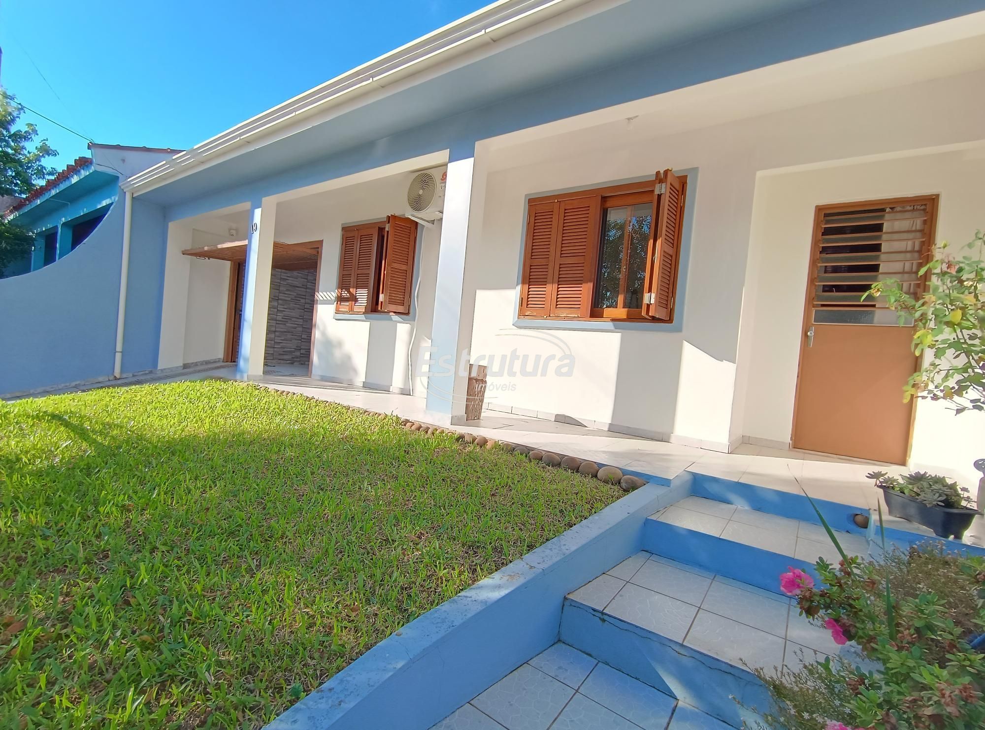 Belissima casa Na Tancredo Neves com 3 dormitórios e Financiável