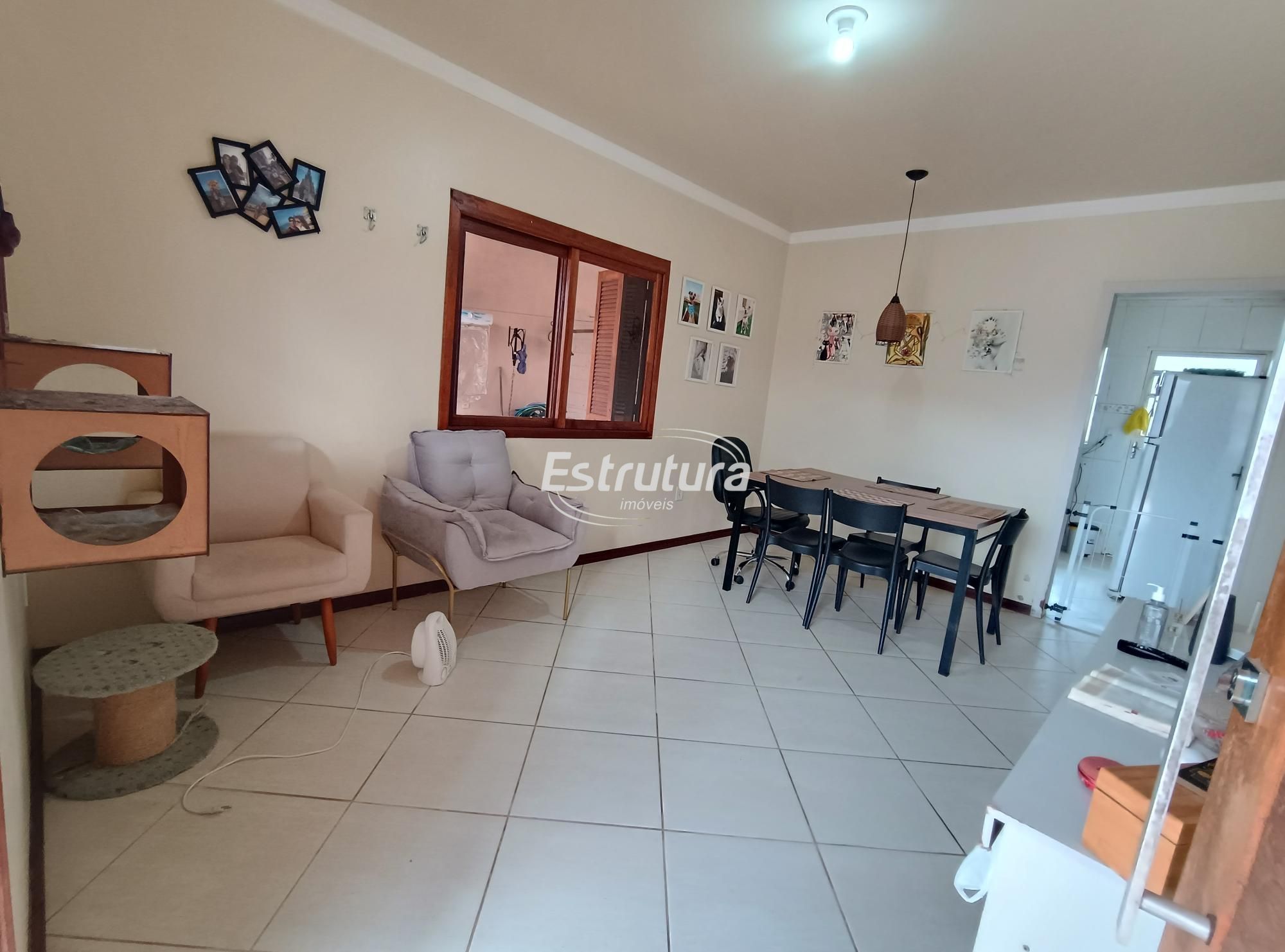 Excelente casa no Residencial Lopes com 2 dormitórios