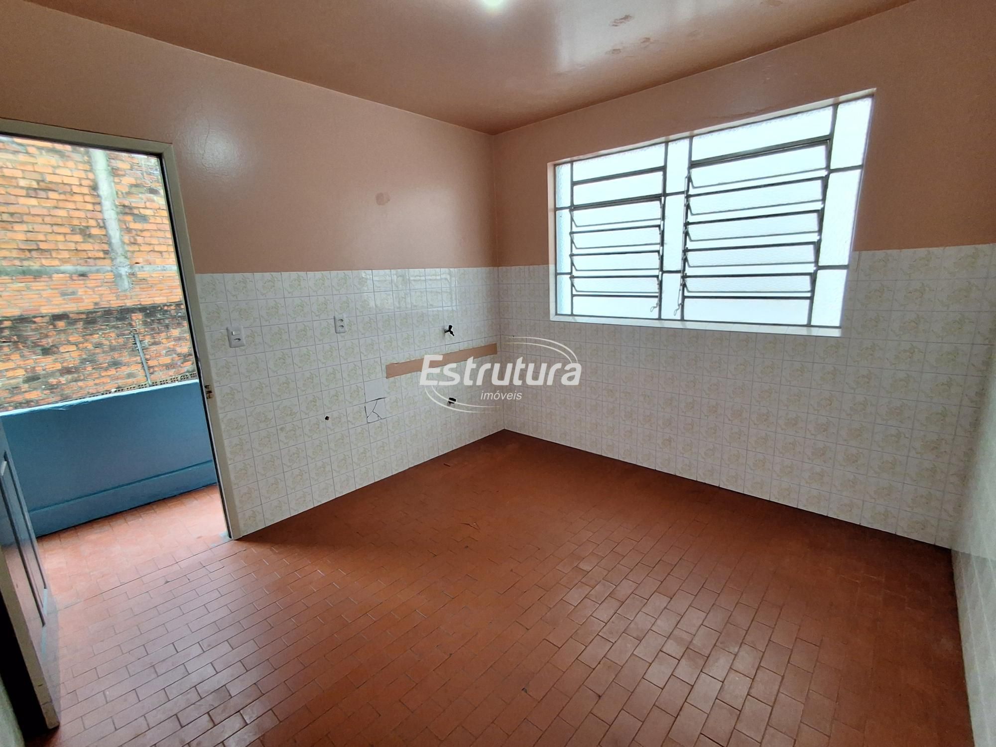 Apartamento de 2 dormitórios em região central