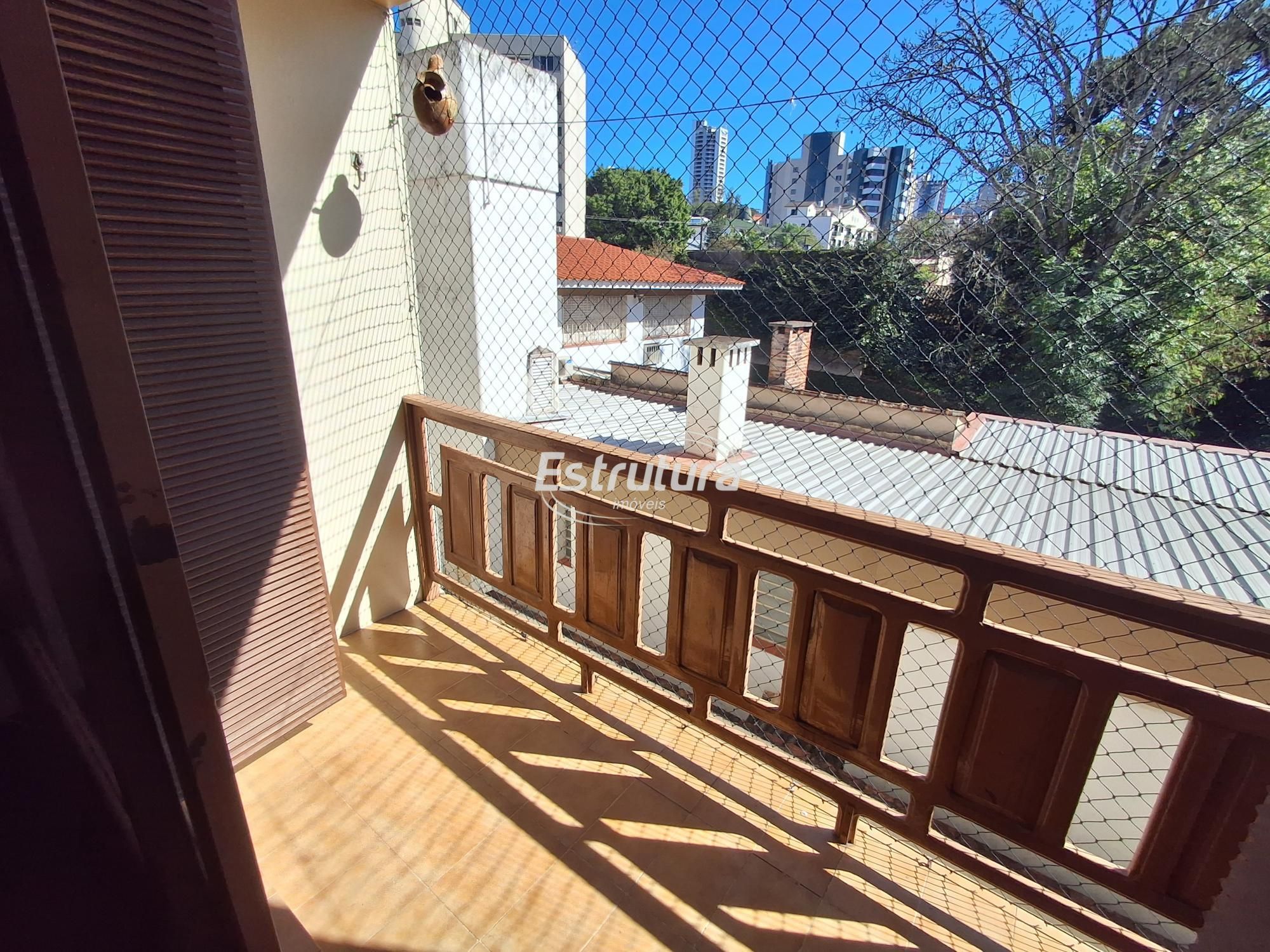 Apartamento de 2 quartos, 93m² no bairro Nossa Senhora de Lourdes, em Santa Maria | Eu Corretor