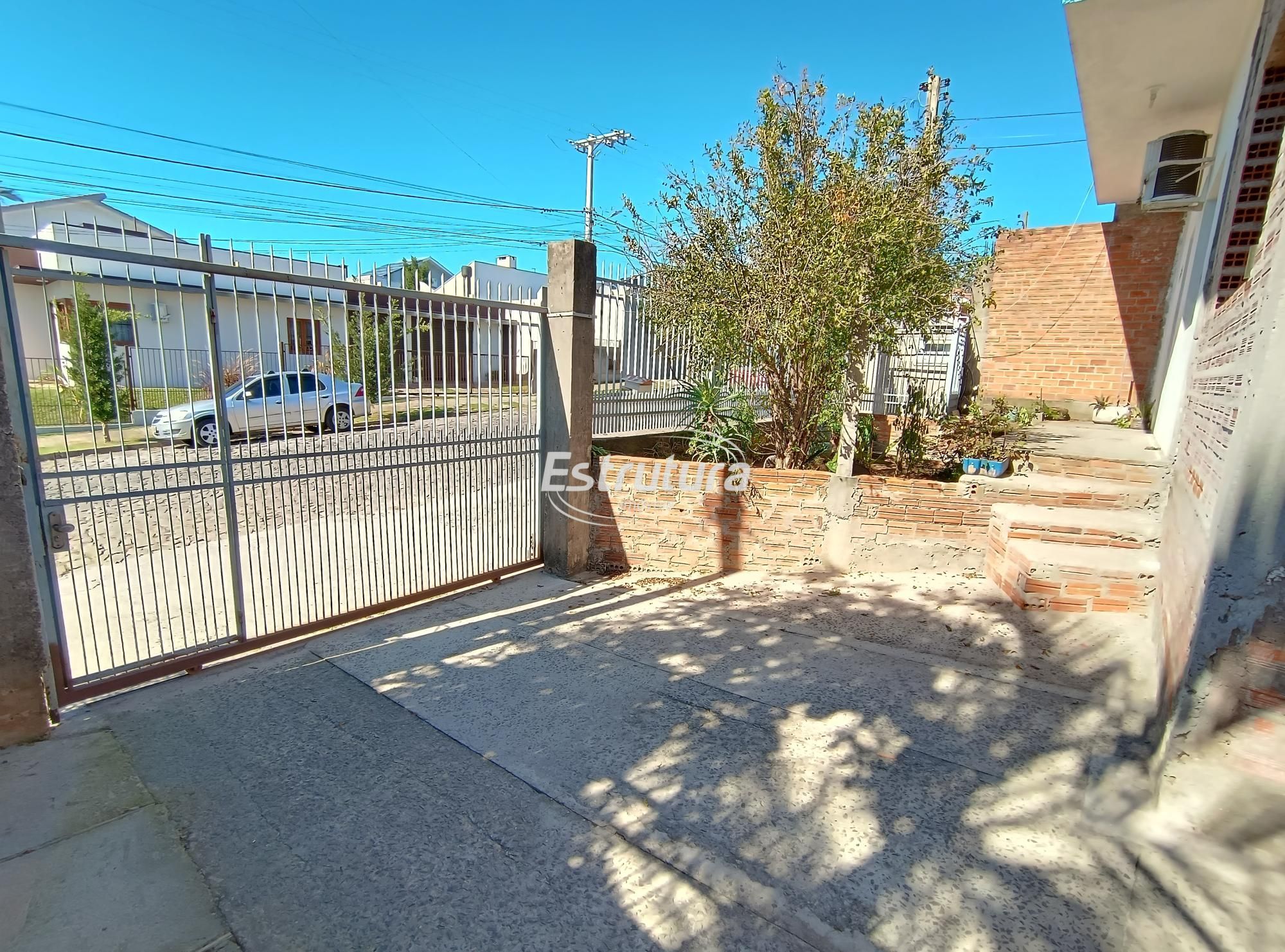 Casa no Residencial Lopes com Três Dormitórios com Excelente Localização Exclusi