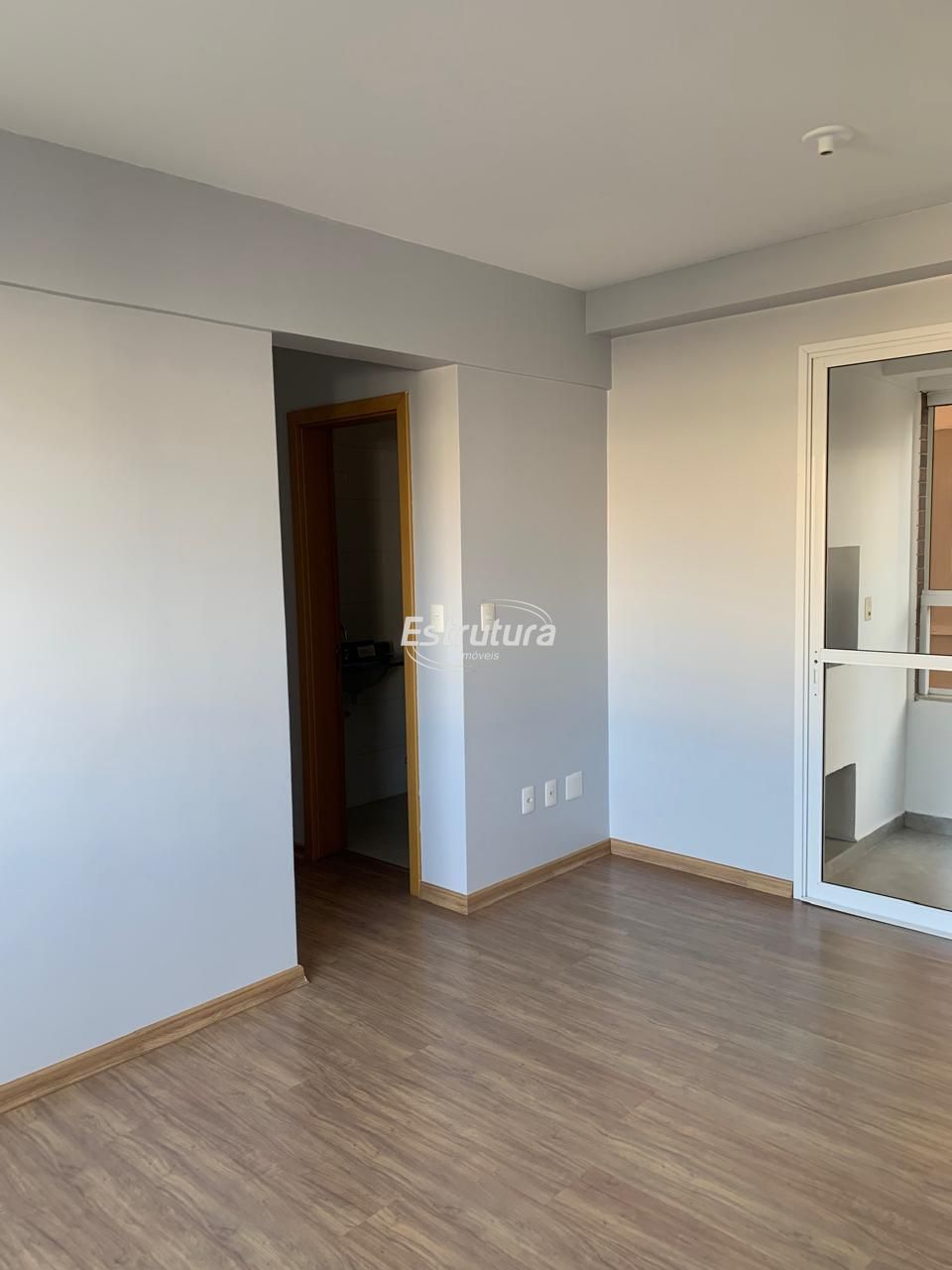 Apartamento com 3 dormitórios