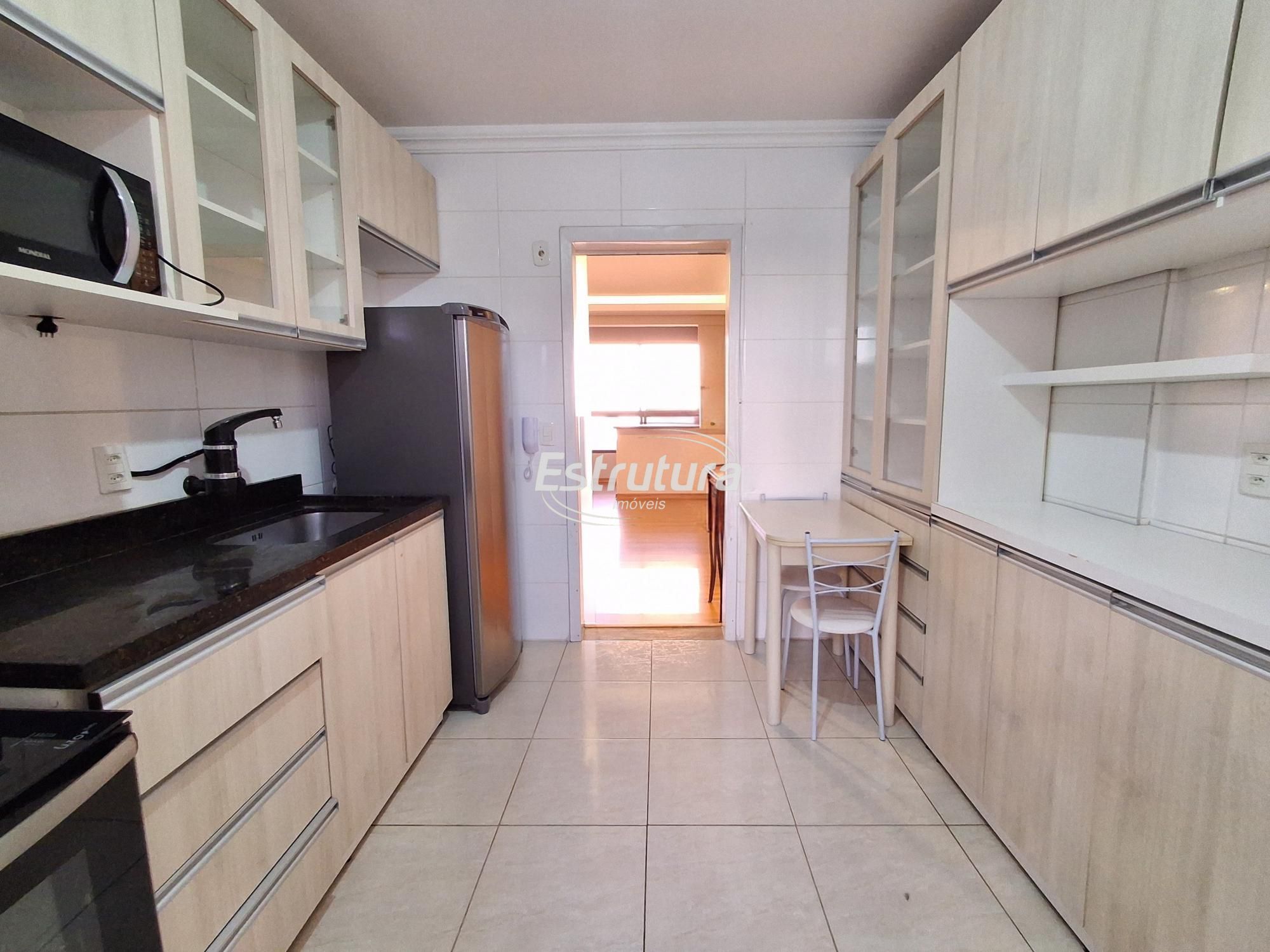 Apartamento mobiliado de 2 dormitórios