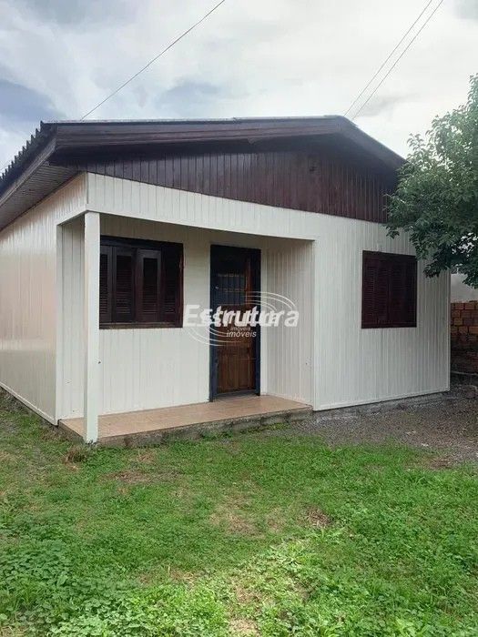 Casa à venda  no Pinheiro Machado - Santa Maria, RS. Imóveis
