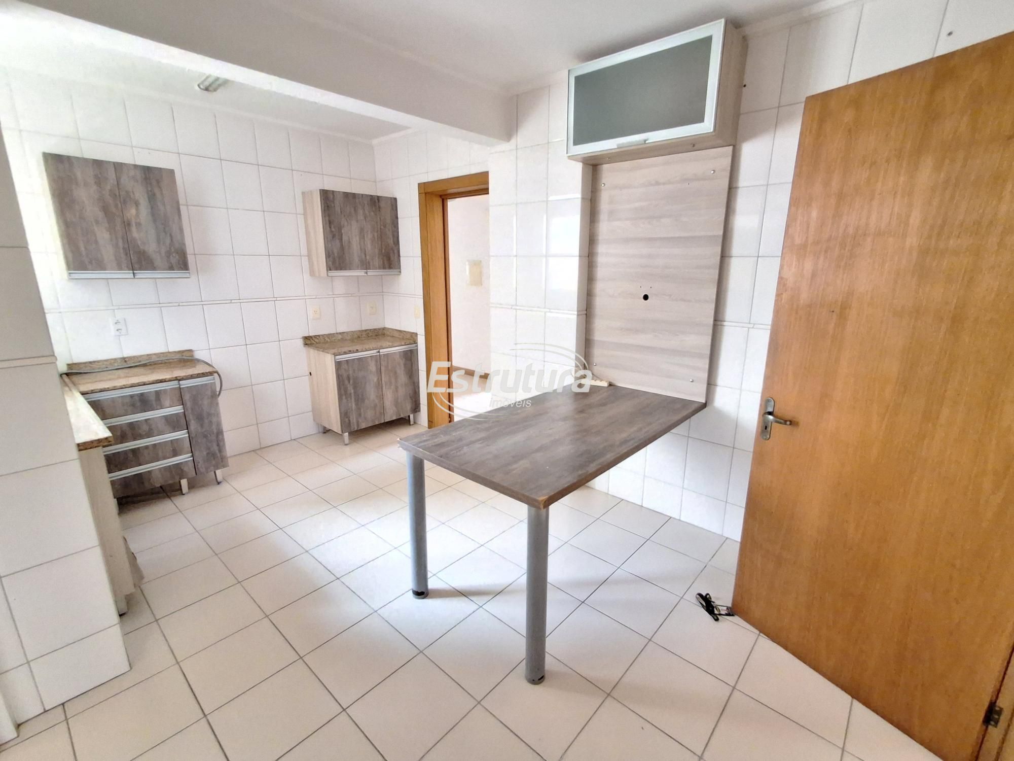 Apartamento com 3 Dormitórios para alugar, 130 m² por R$ 3.200,00 Apartamento com 3 Dormitórios para alugar, 130 m² por R$ 3.200,00