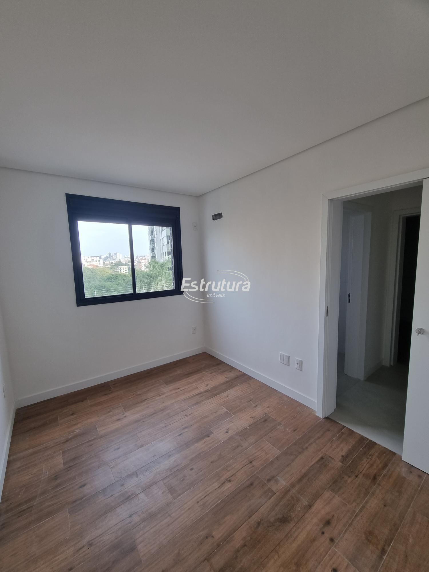 Apartamento  venda  no Nossa Senhora das Dores - Santa Maria, RS. Imveis