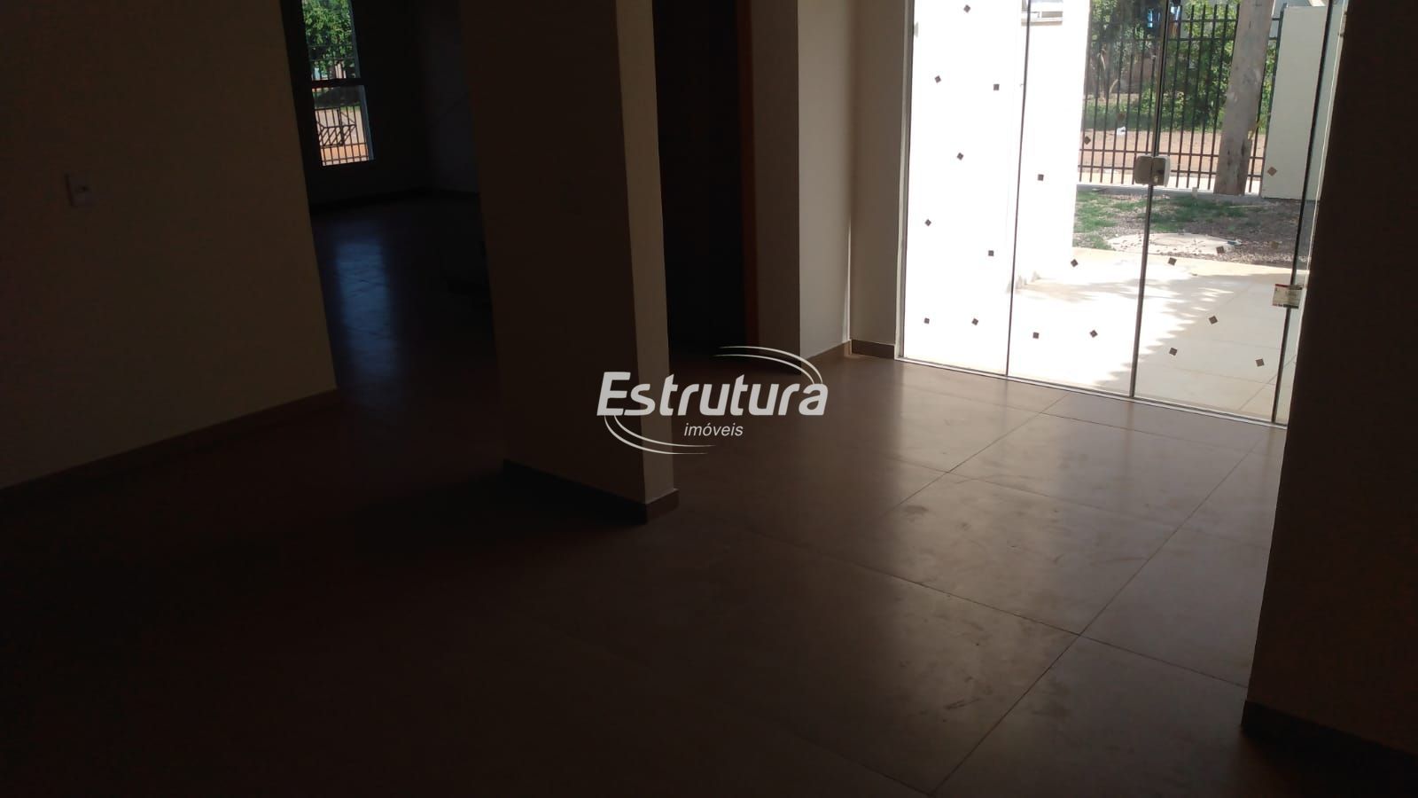 img26987396
