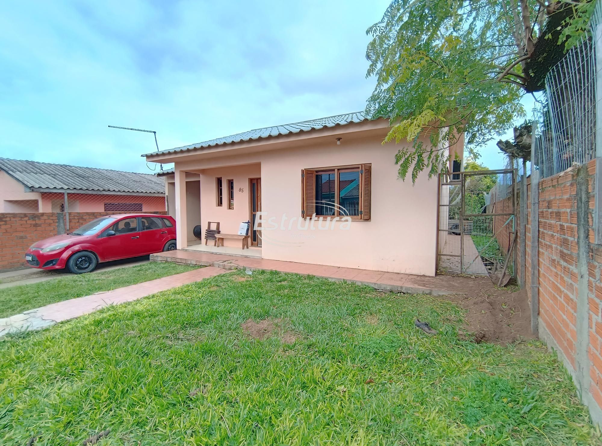 Excelente casa no Residencial Lopes com 2 dormitórios
