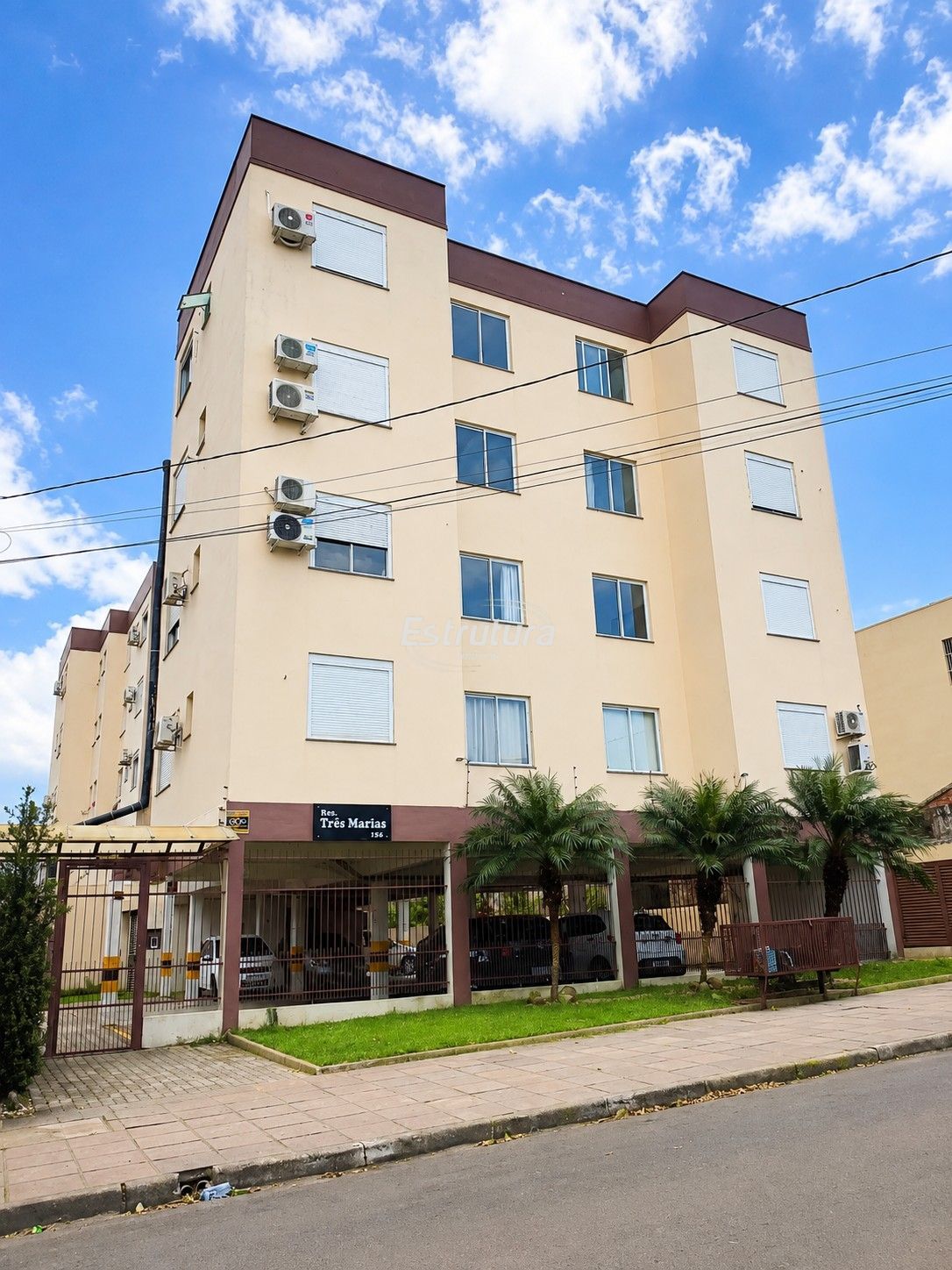 Belissimo apartamento com dois dormitórios e excelente local