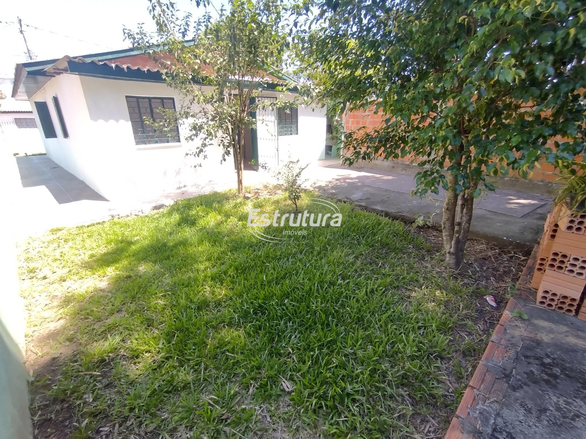 Belissima casa no bairro jucelino kubitschek com dois dormit