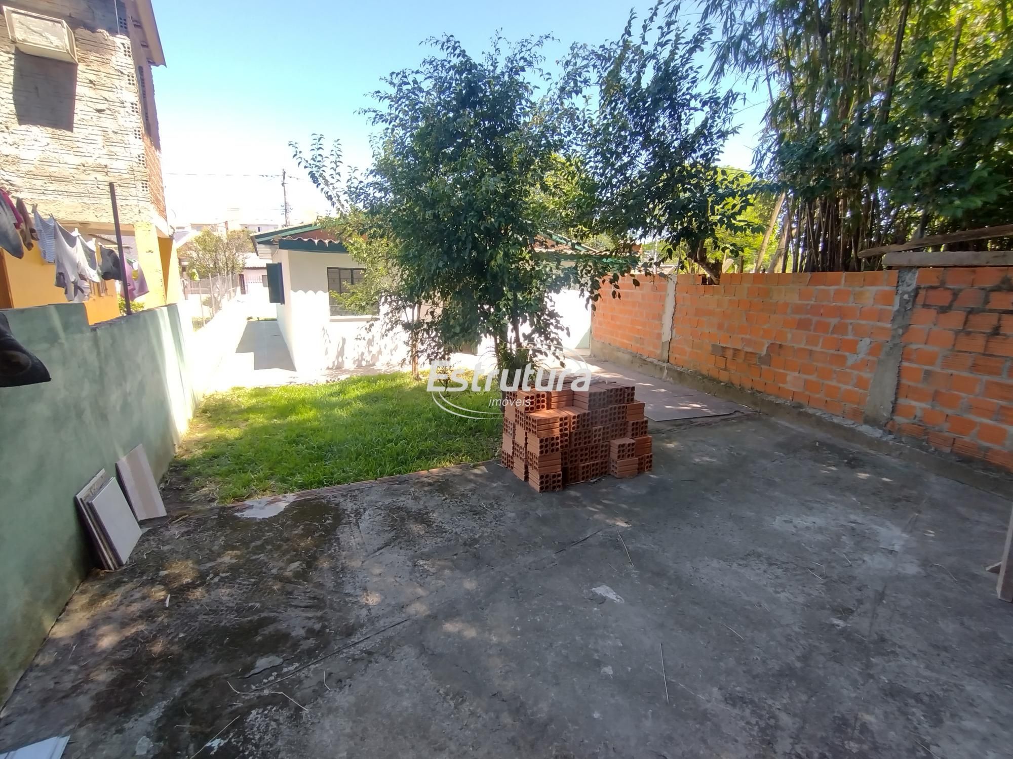 Belissima casa no bairro jucelino kubitschek com dois dormit
