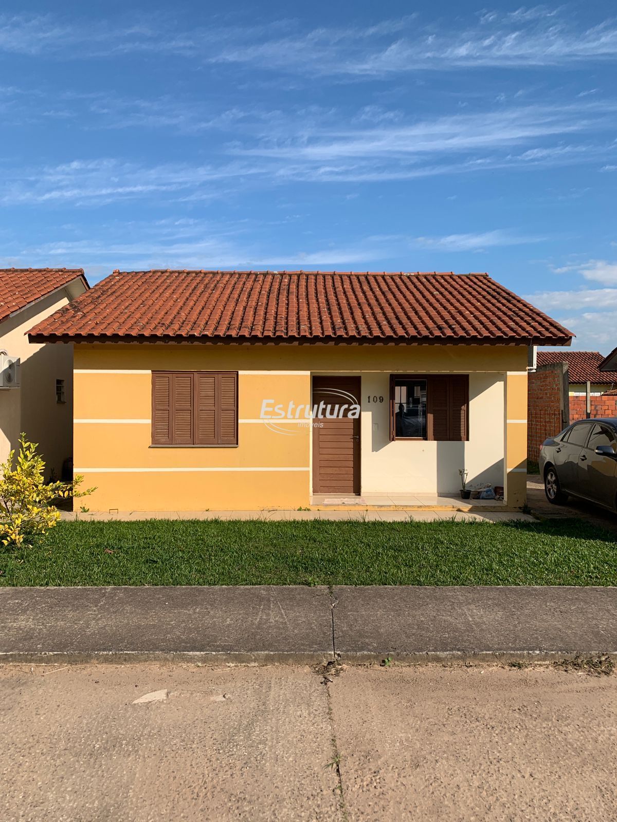 Casa  venda  no Dicono Joo Luiz Pozzobon - Santa Maria, RS. Imveis