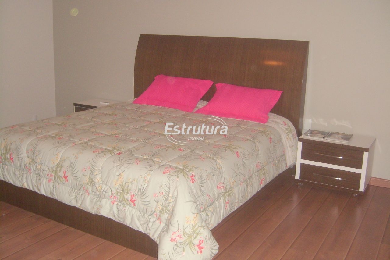 Casa de 3 dormitórios no centro de São Sepé