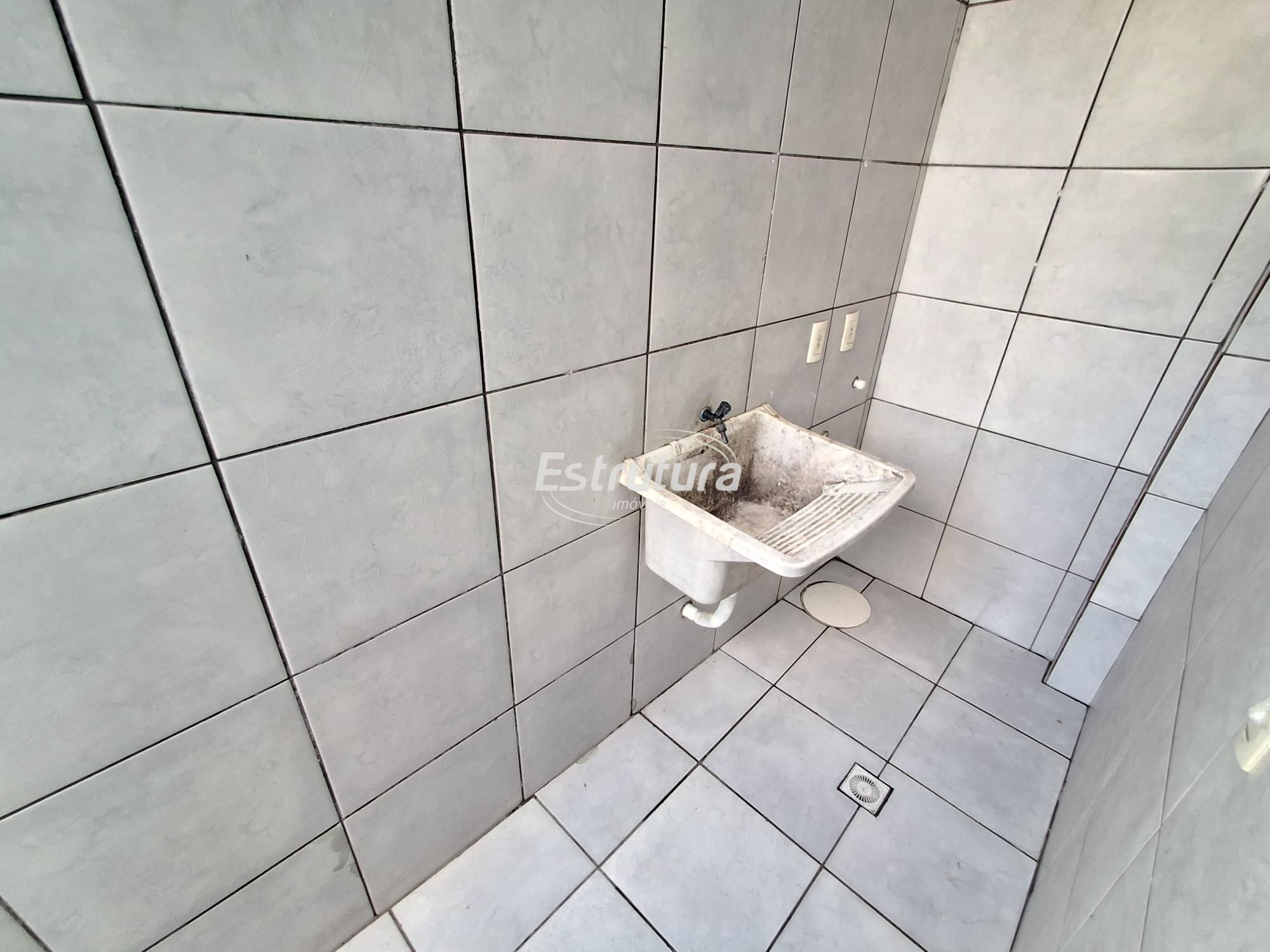 Apartamento de 01 dormitório isento de condomínio