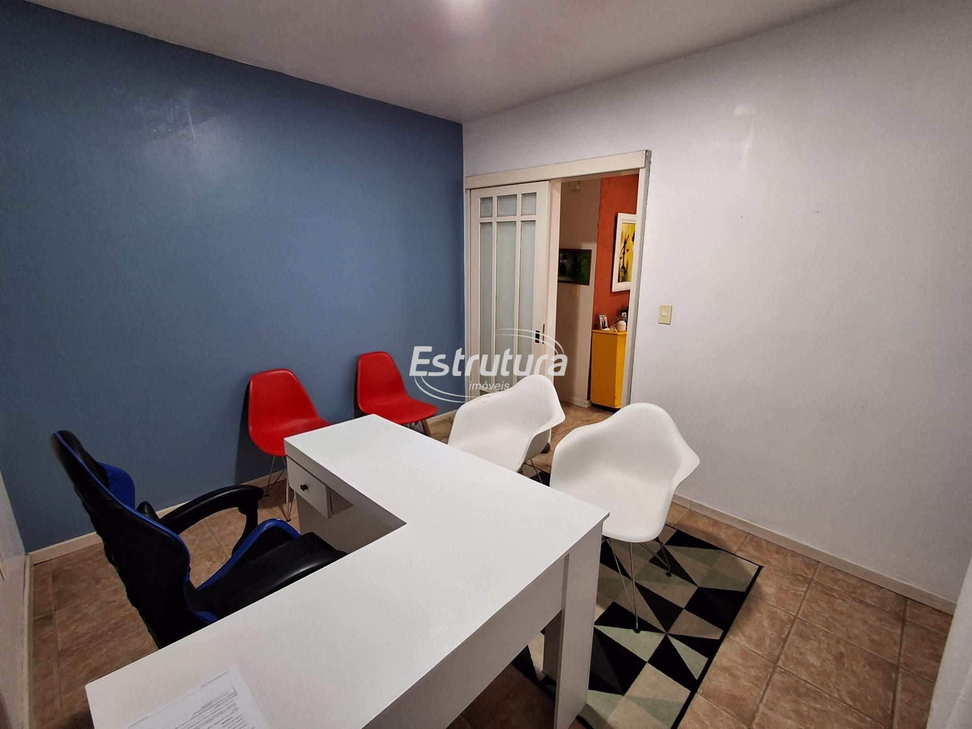 Casa de 4 quartos, 221m² no bairro Km 3, em Santa Maria | Eu Corretor