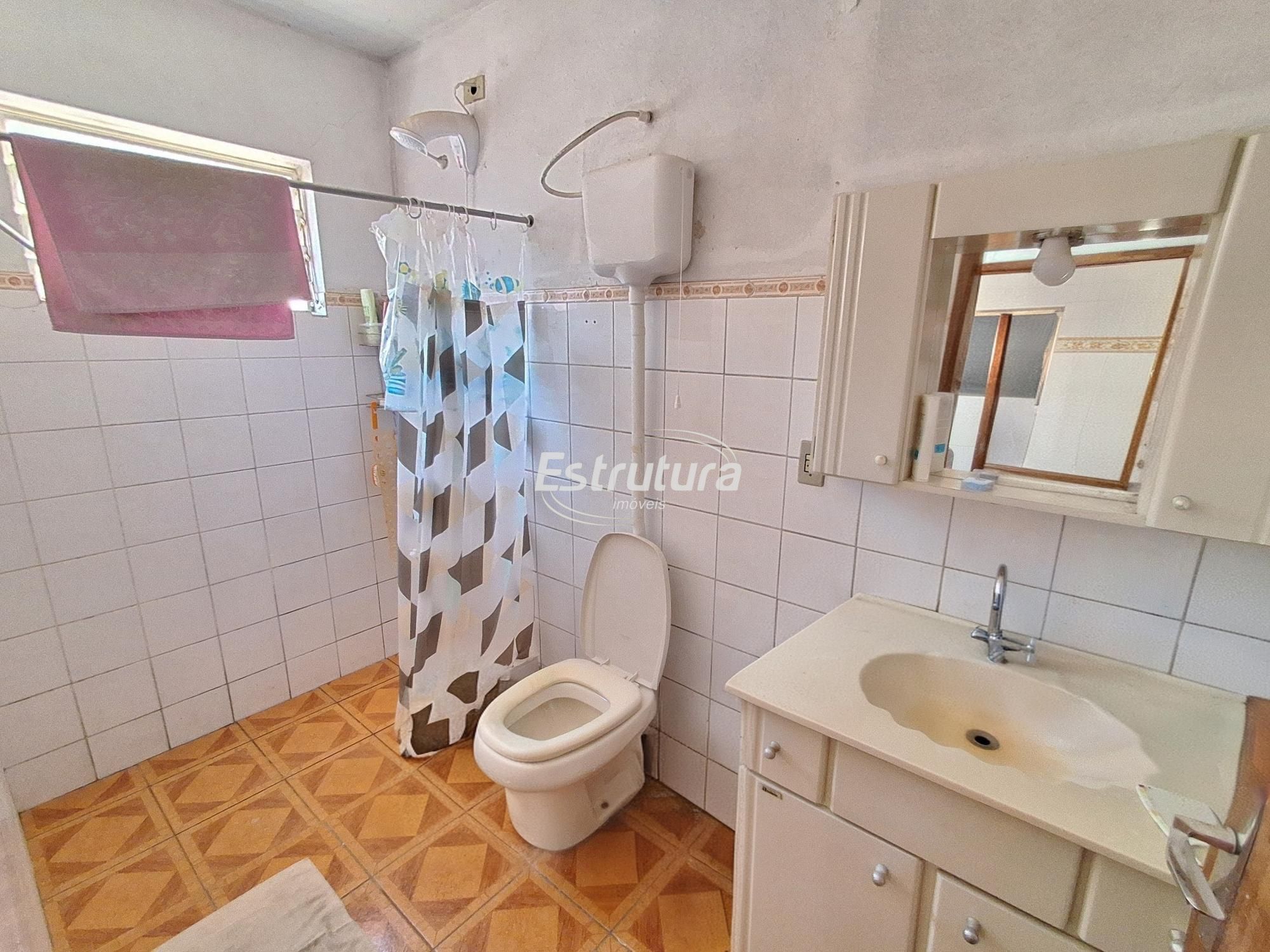 Casa de 3 dormitórios com terreno amplo na Major Duarte - foto 11