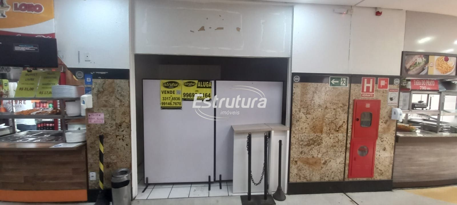 Sala comercial para alugar  no Centro - Santa Maria, RS. Imveis