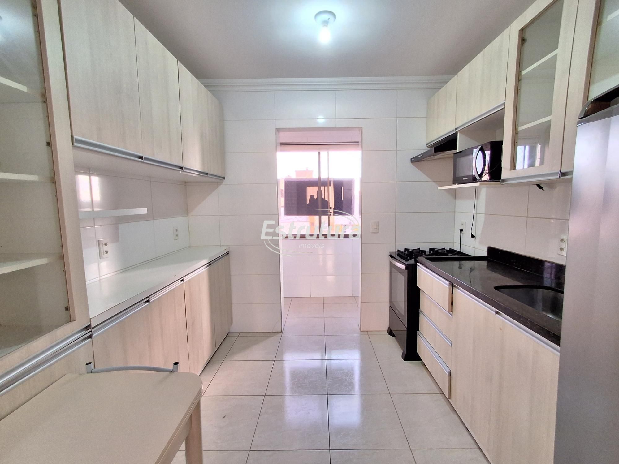 Apartamento mobiliado de 2 dormitórios