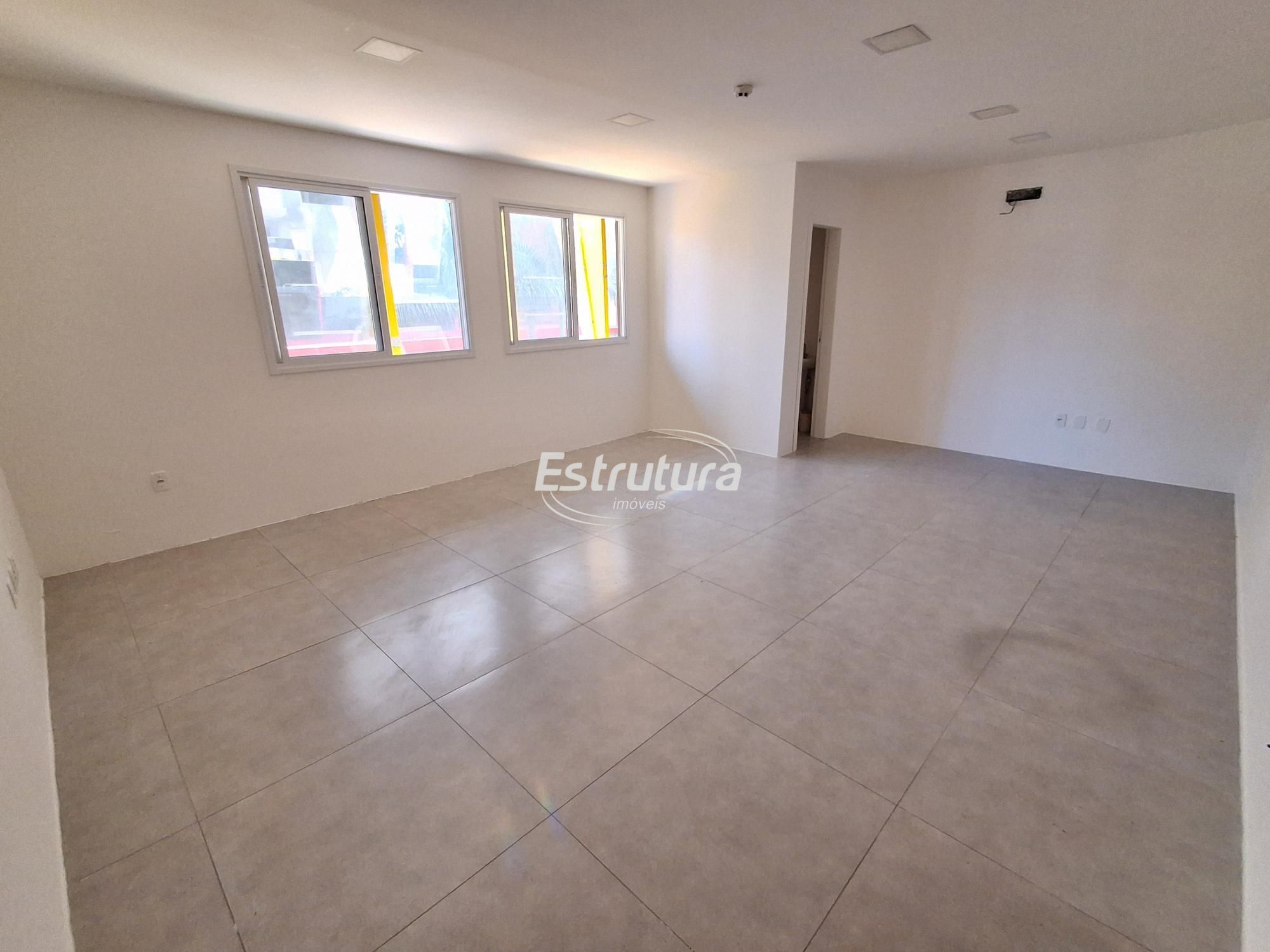 Sala comercial para alugar  no Centro - Santa Maria, RS. Imóveis