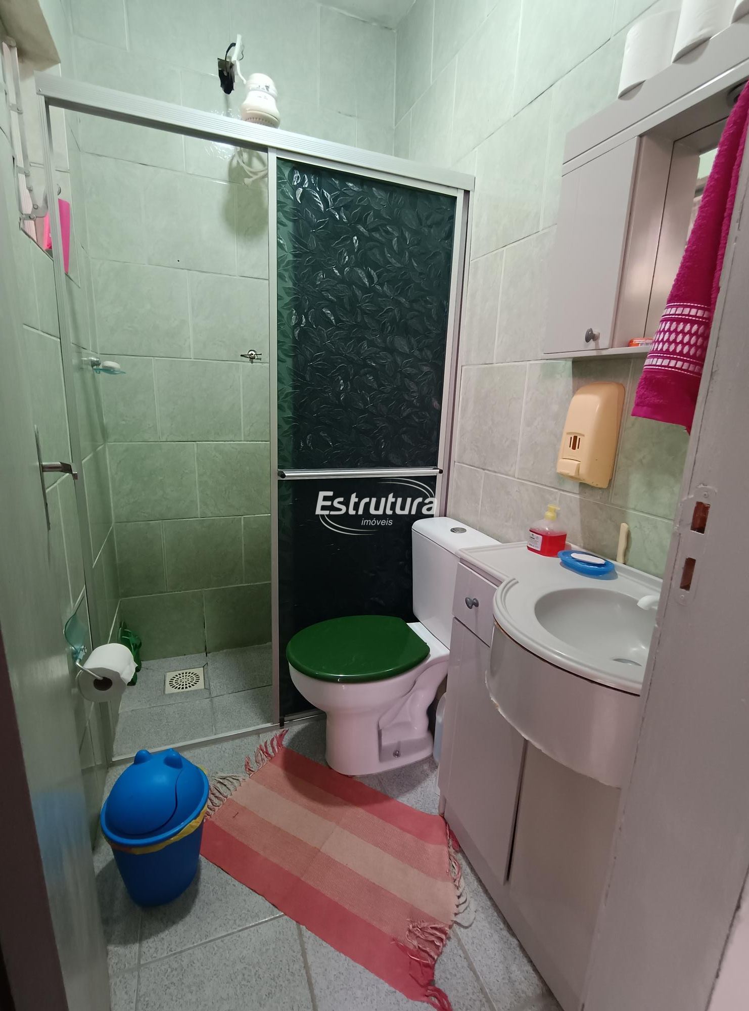 Casa no Residencial Lopes com Três Dormitórios com Excelente Localização Exclusi