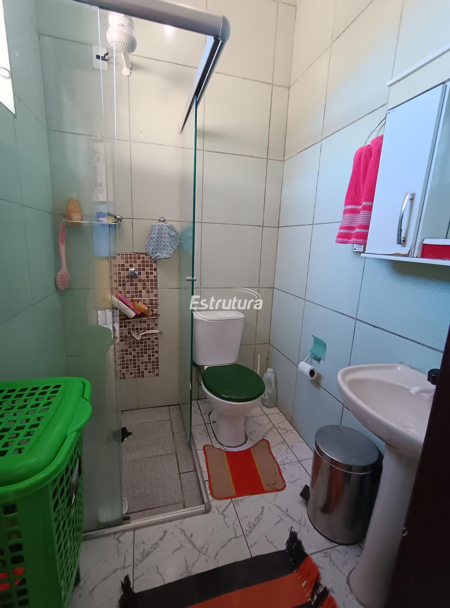 Casa no Residencial Lopes com Três Dormitórios com Excelente Localização Exclusi
