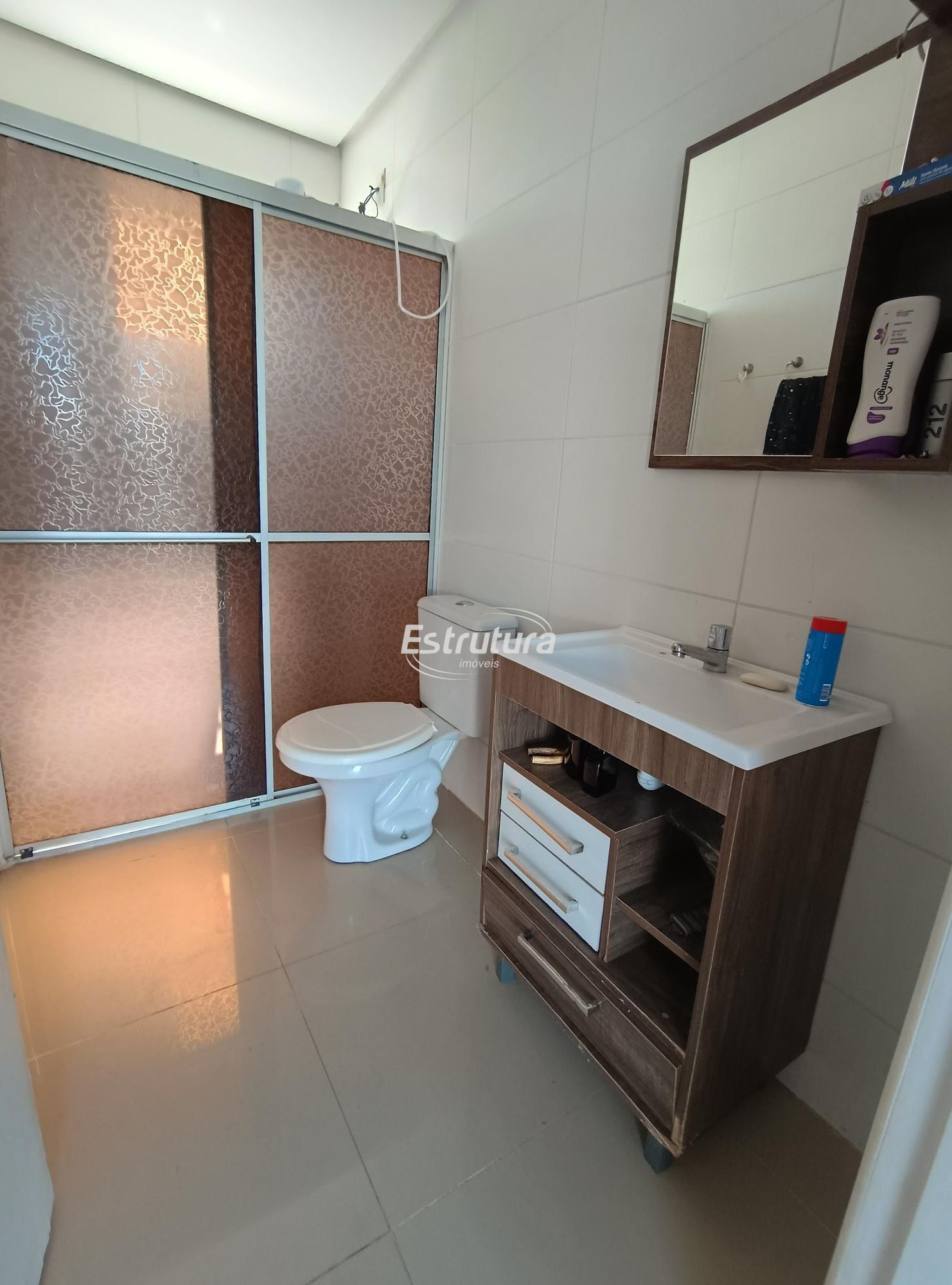 Sobrado de 2 quartos, 72m² no bairro Nossa Senhora de Lourdes, em Santa Maria | Eu Corretor
