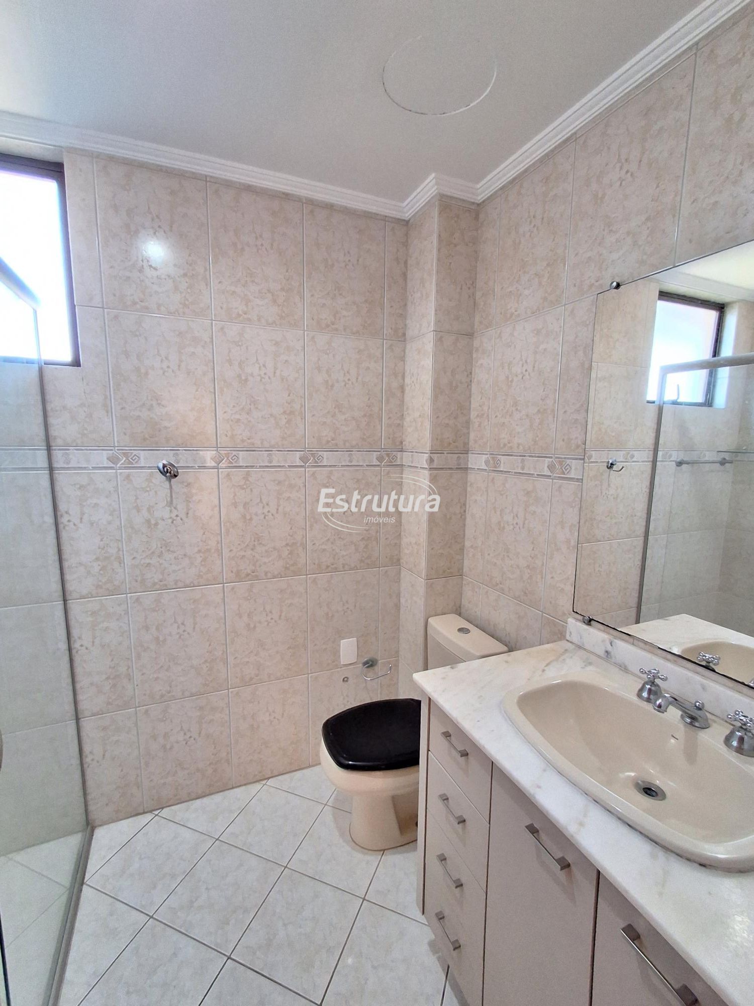 Apartamento de 3 dormitórios com suíte no Residencial Millenium