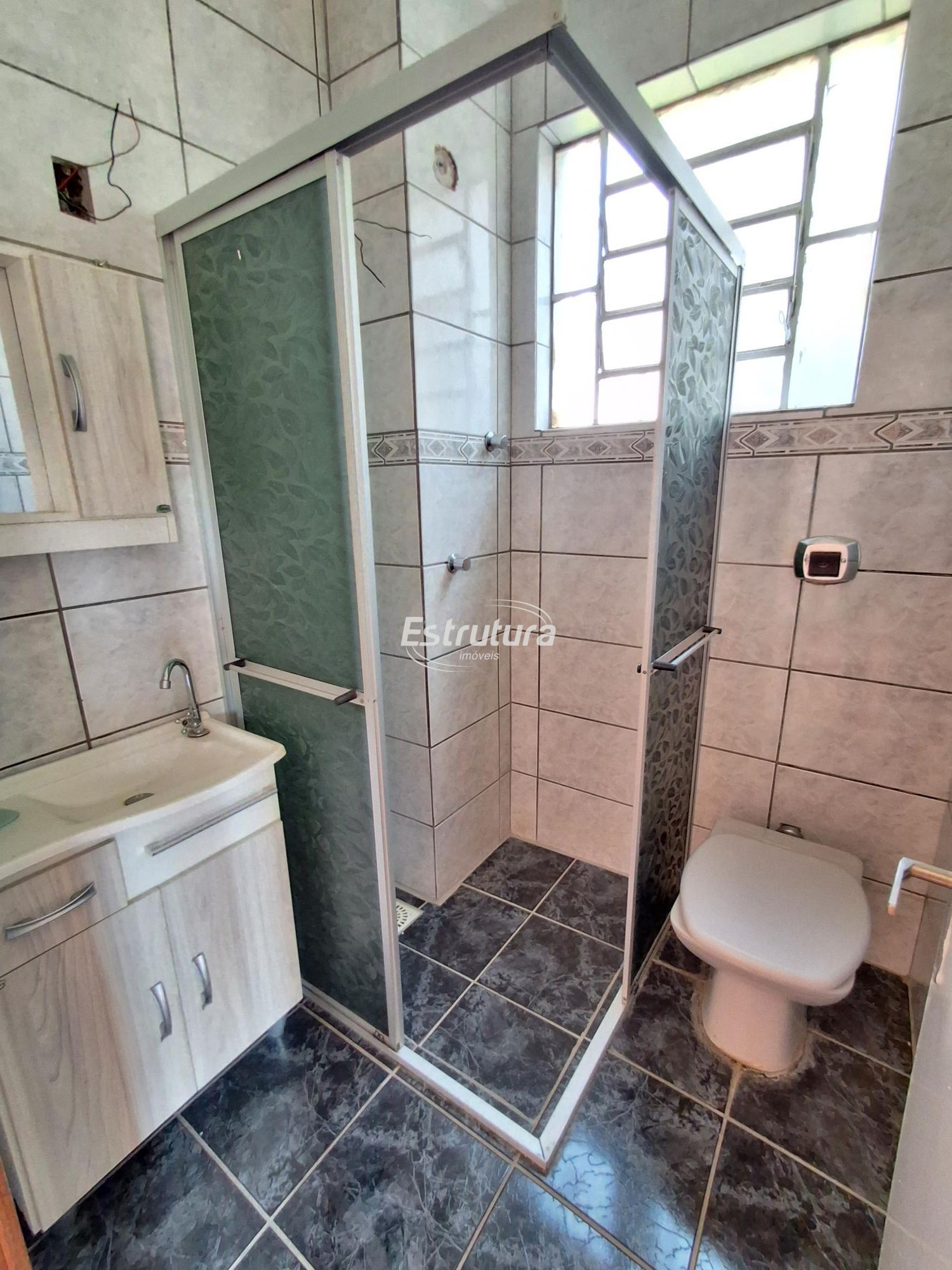 Apartamento SEMIMOBILIADO de 3 dormitórios próximo Royal Plazza Shopping