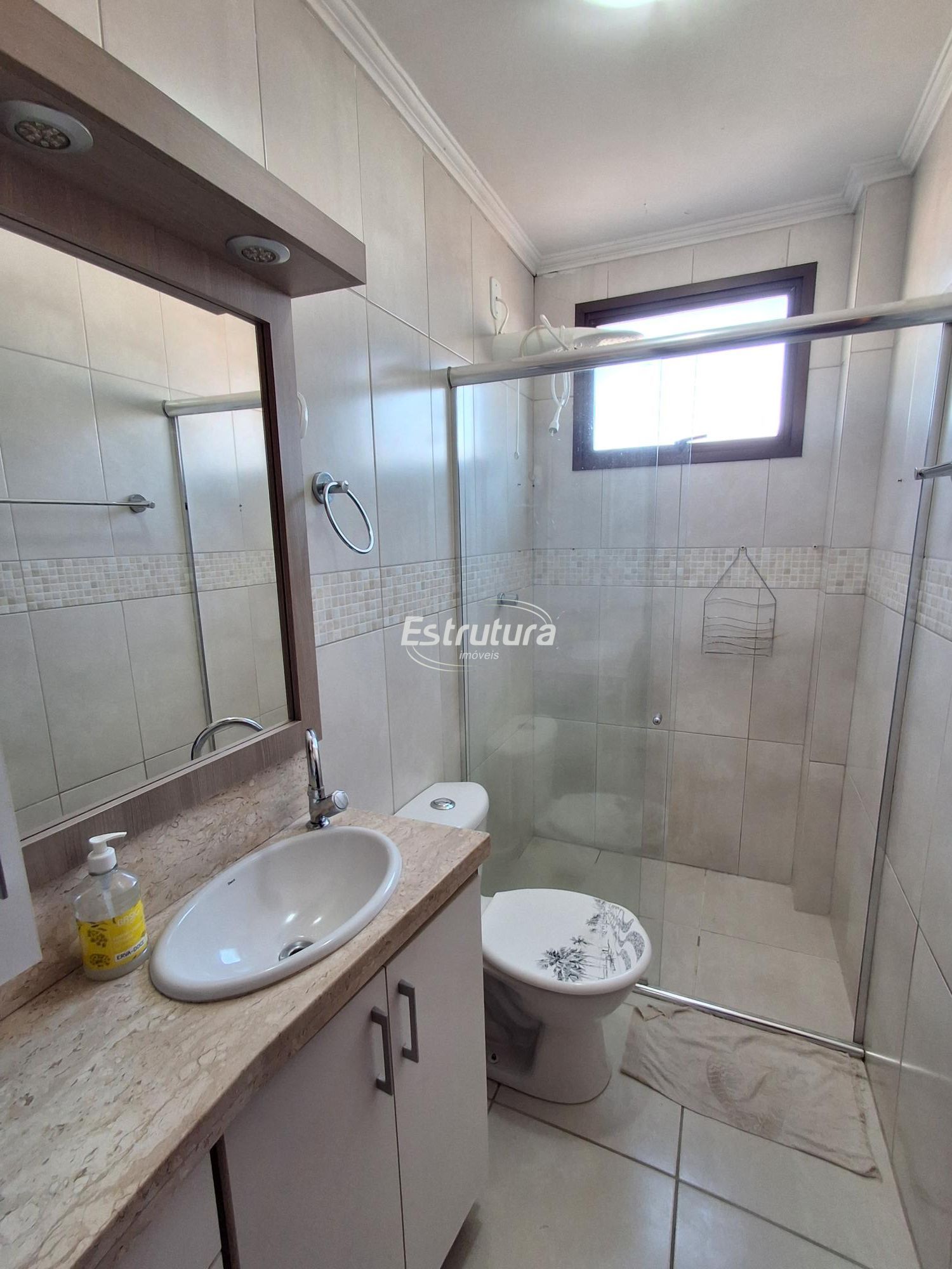 Apartamento mobiliado no bairro dores