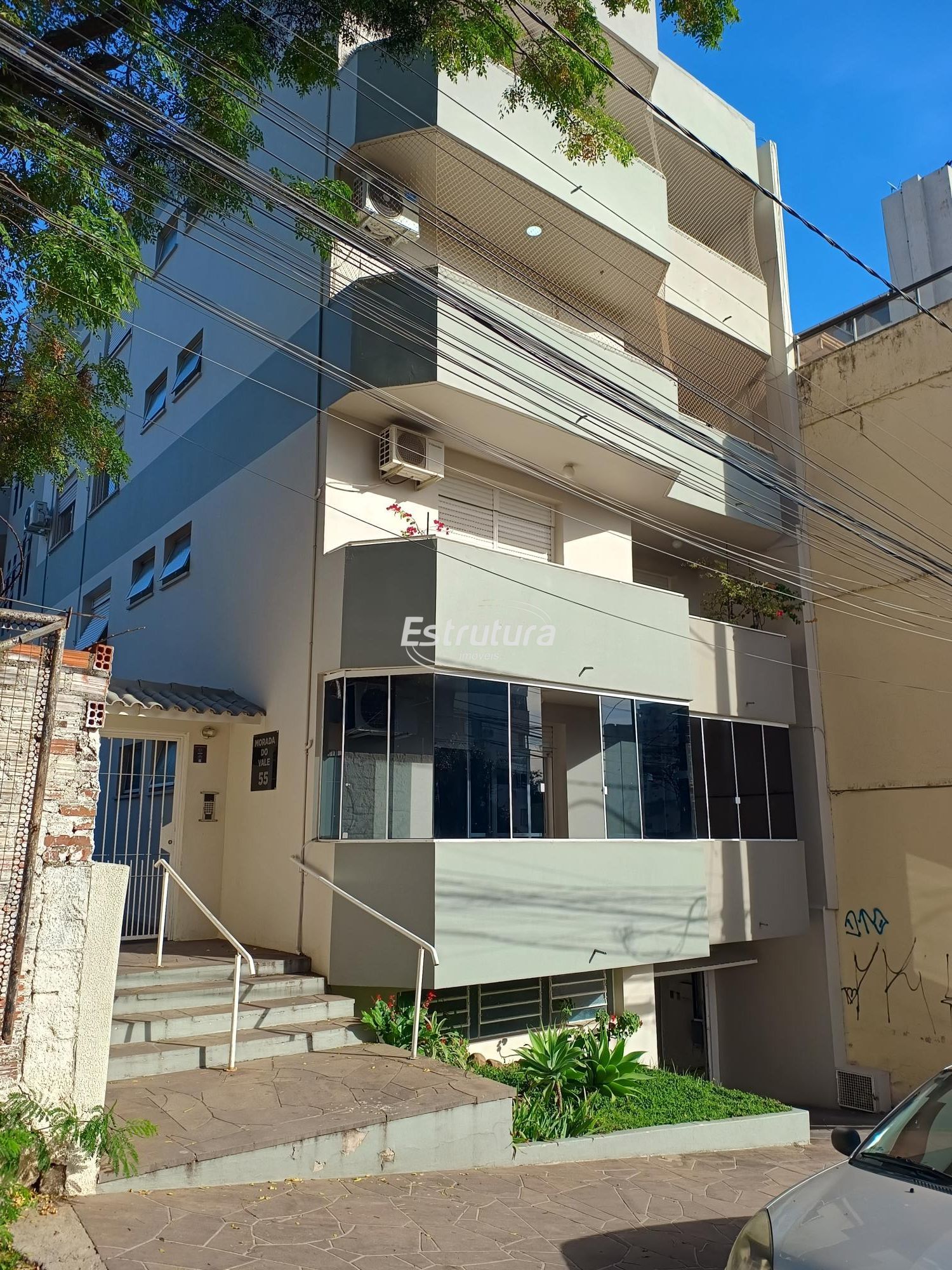 Apartamento para alugar  no Centro - Santa Maria, RS. Imóveis