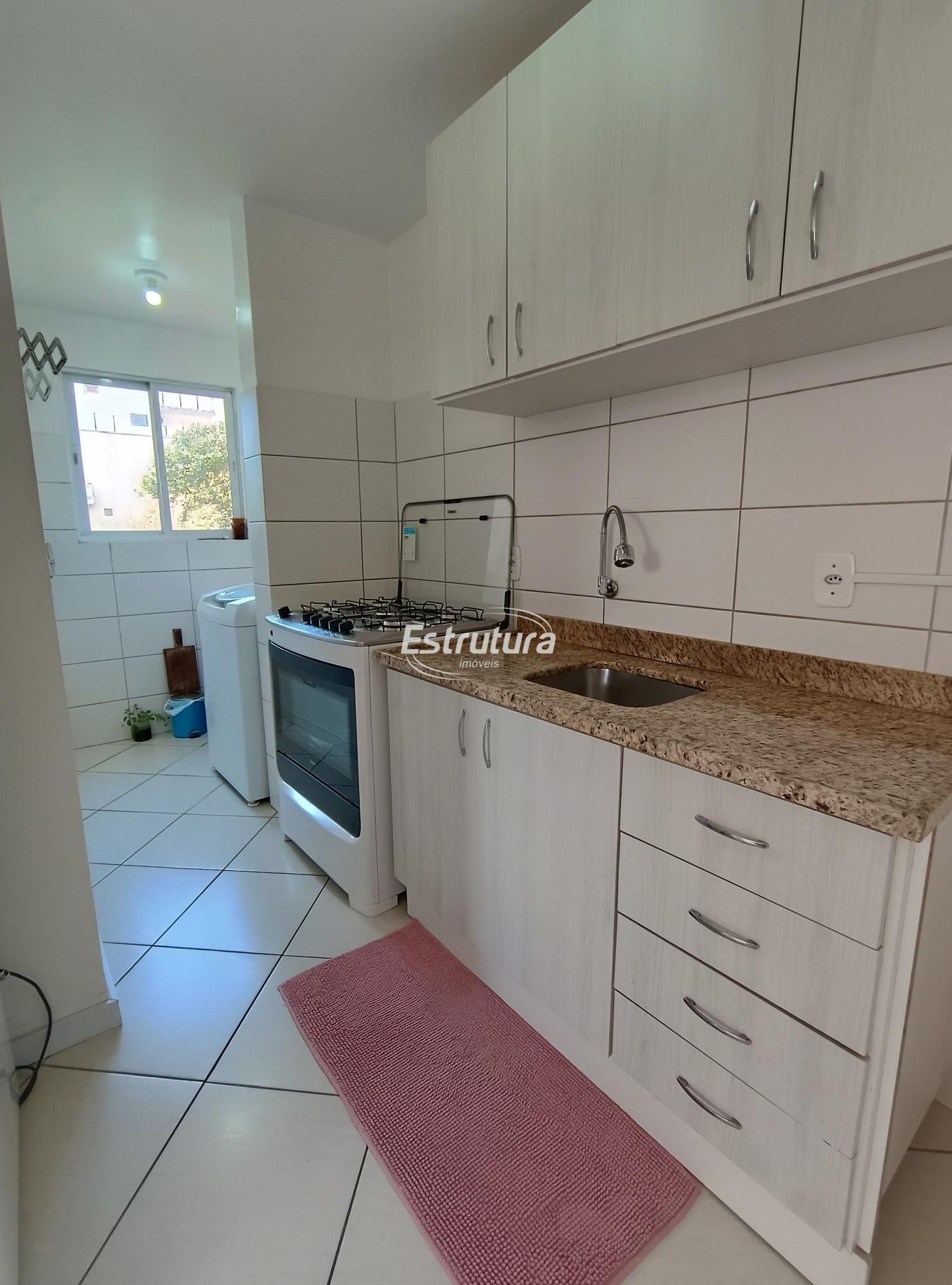 Belissimo apartamento com dois dormitórios e excelente local