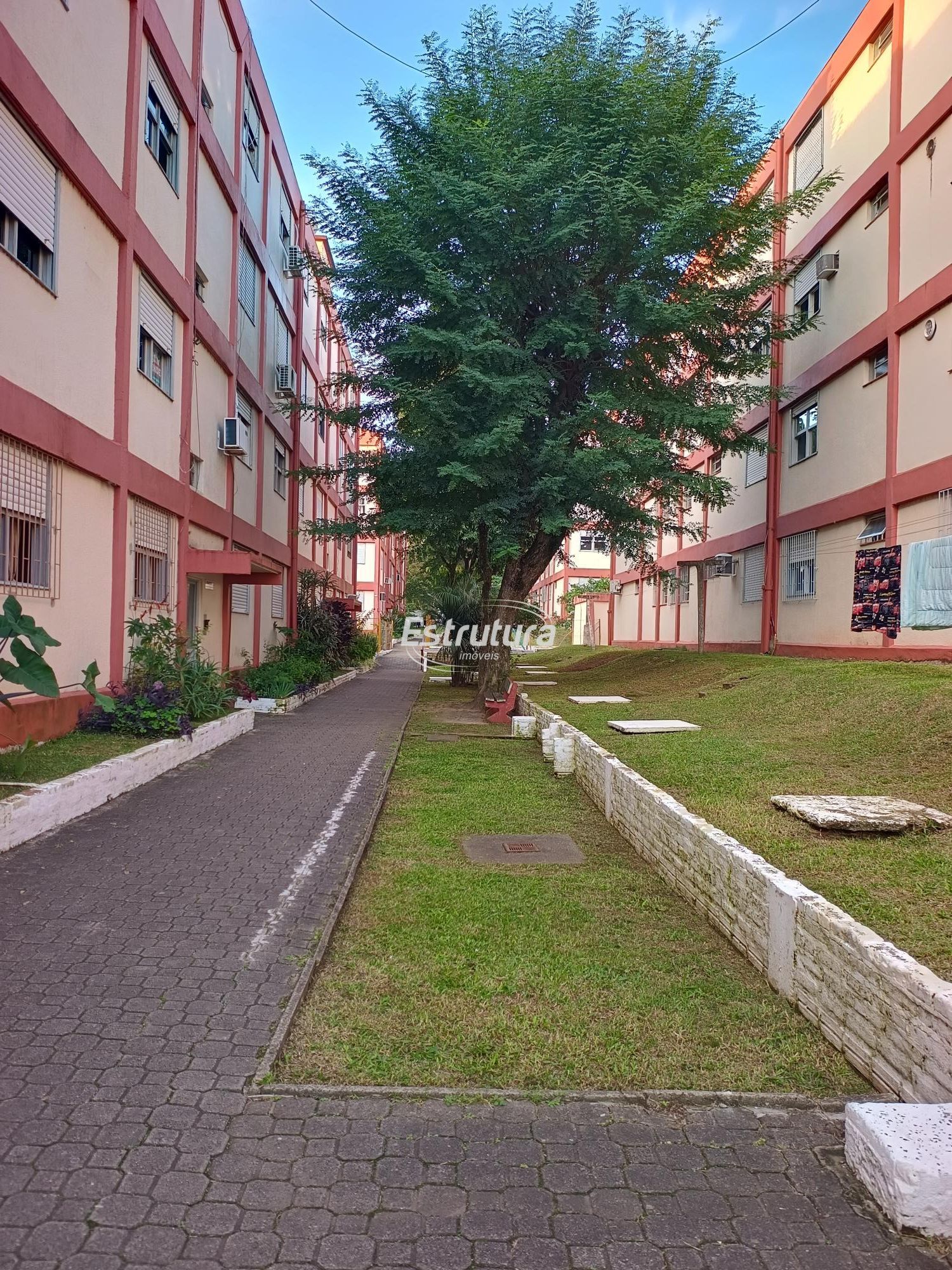 Apartamento para venda com dois dormitórios com excelente localização
