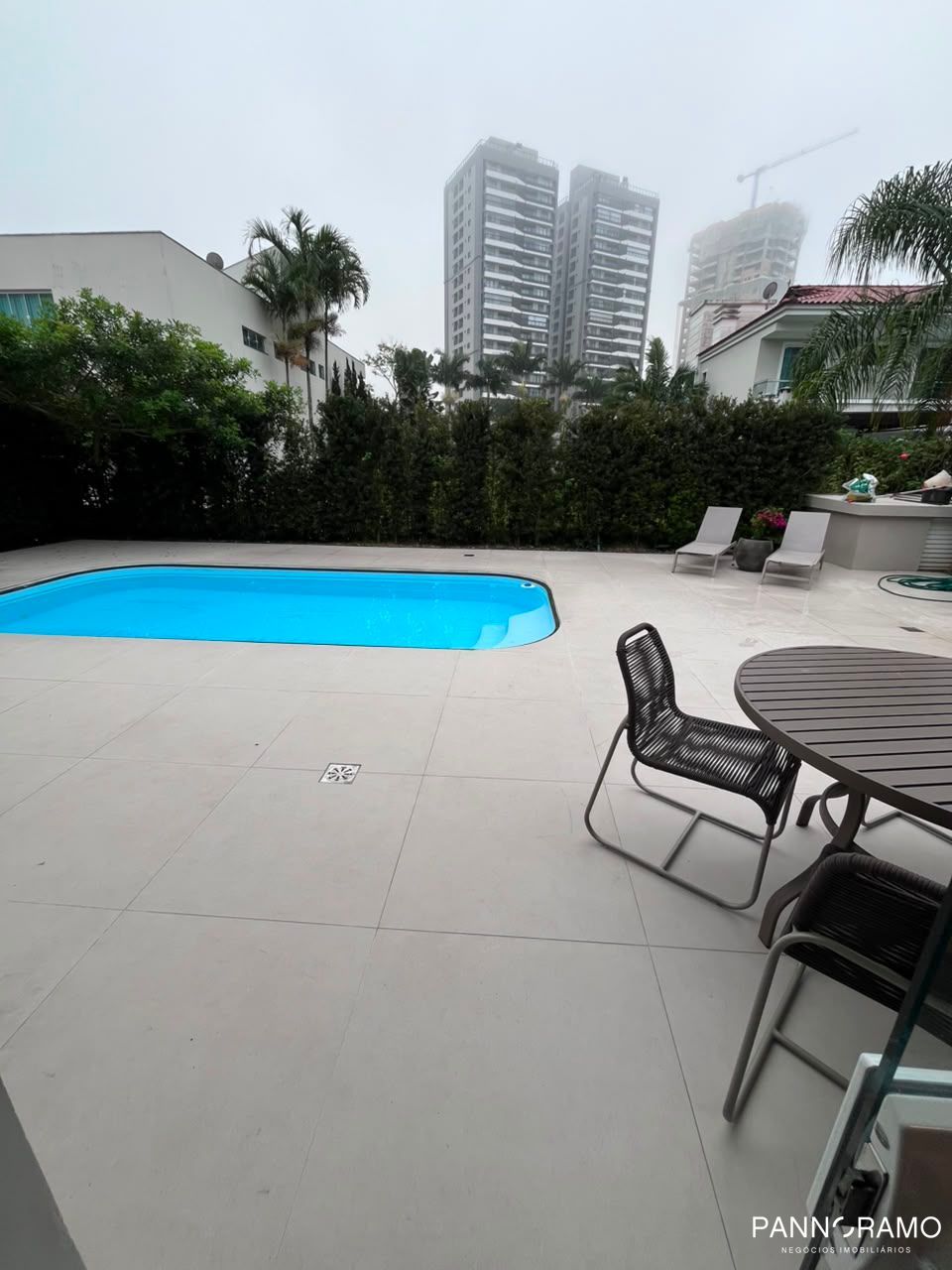 Casa, 3 quartos, 270 m² - Foto 3