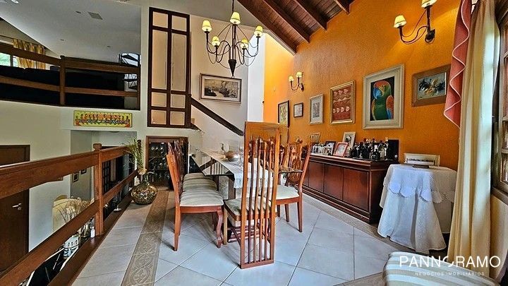 Casa, 4 quartos, 243 m² - Foto 9