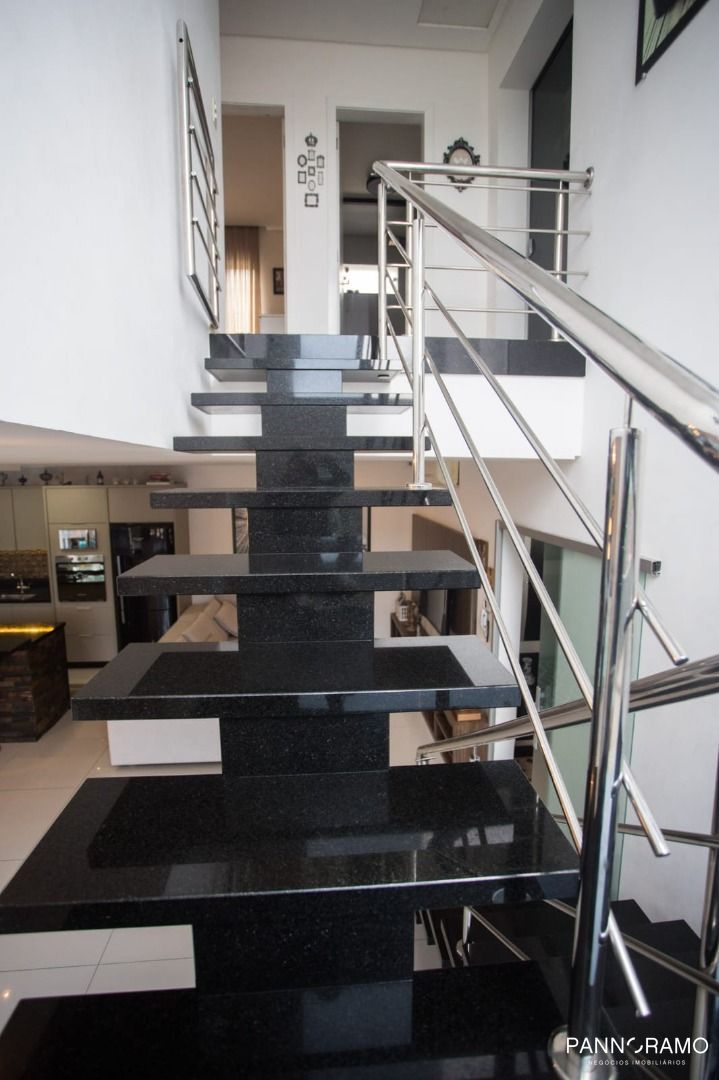 Casa, 3 quartos, 288 m² - Foto 32