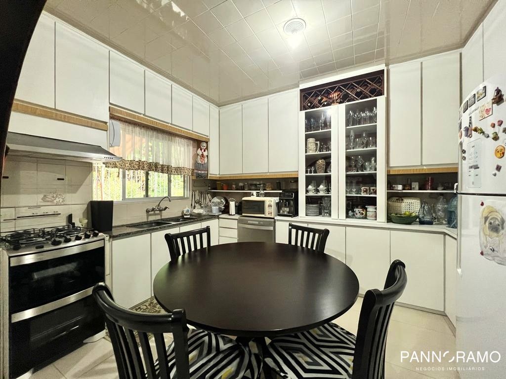 Casa, 4 quartos, 390 m² - Foto 3