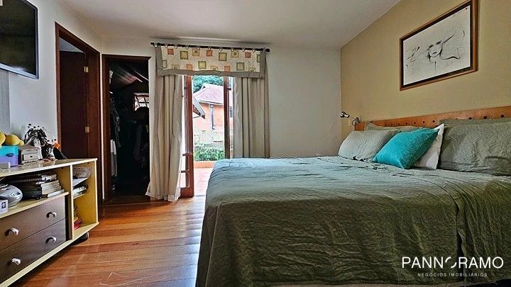 Casa, 4 quartos, 243 m² - Foto 18