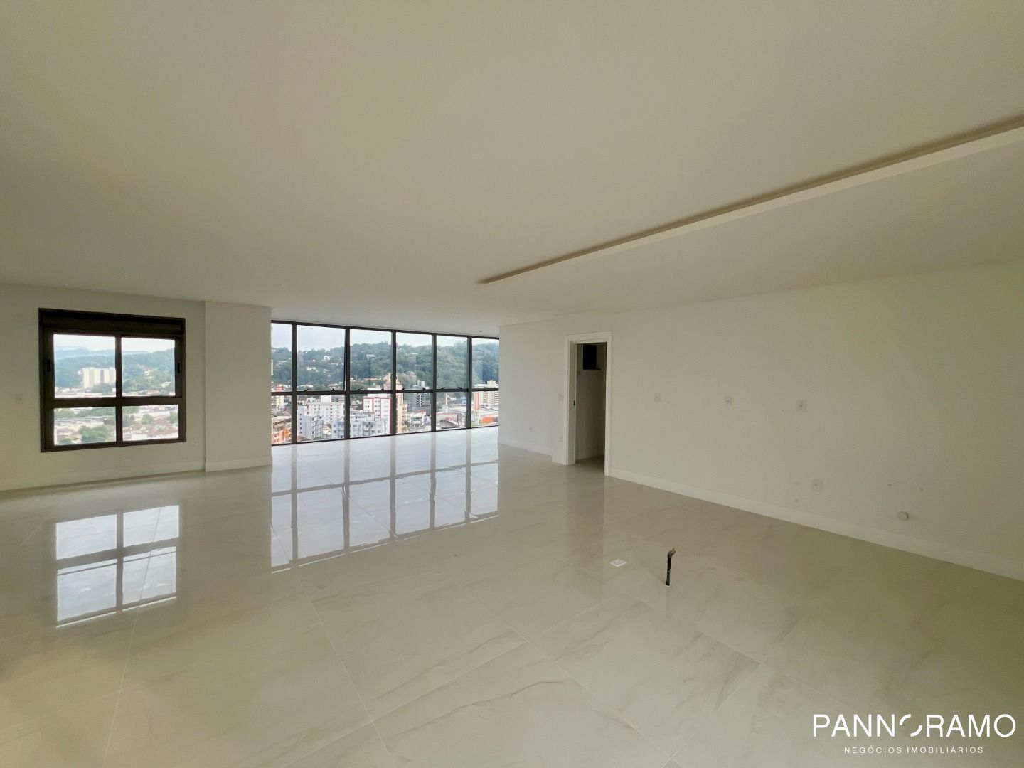 Apartamento, 3 quartos, 174 m² - Foto 2