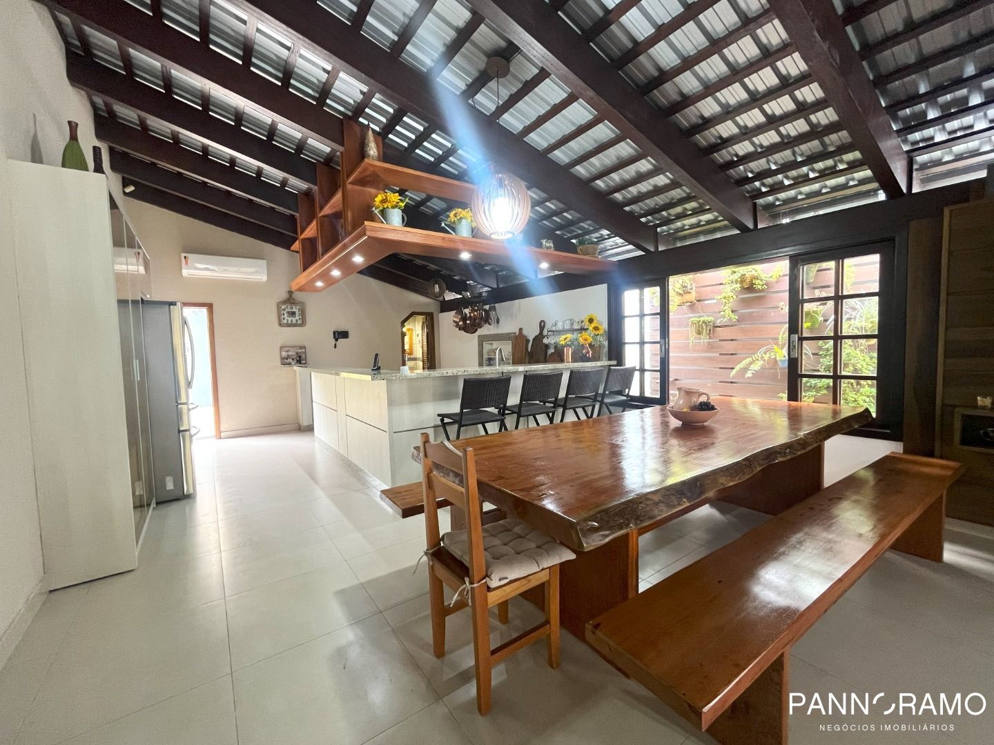 Casa, 4 quartos, 381 m² - Foto 2