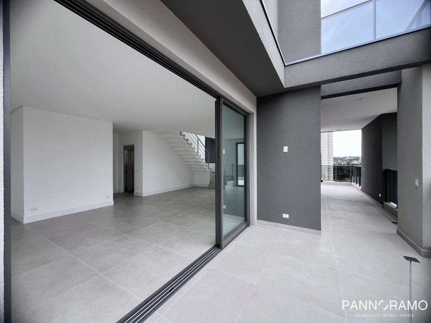Cobertura, 3 quartos, 212 m² - Foto 4