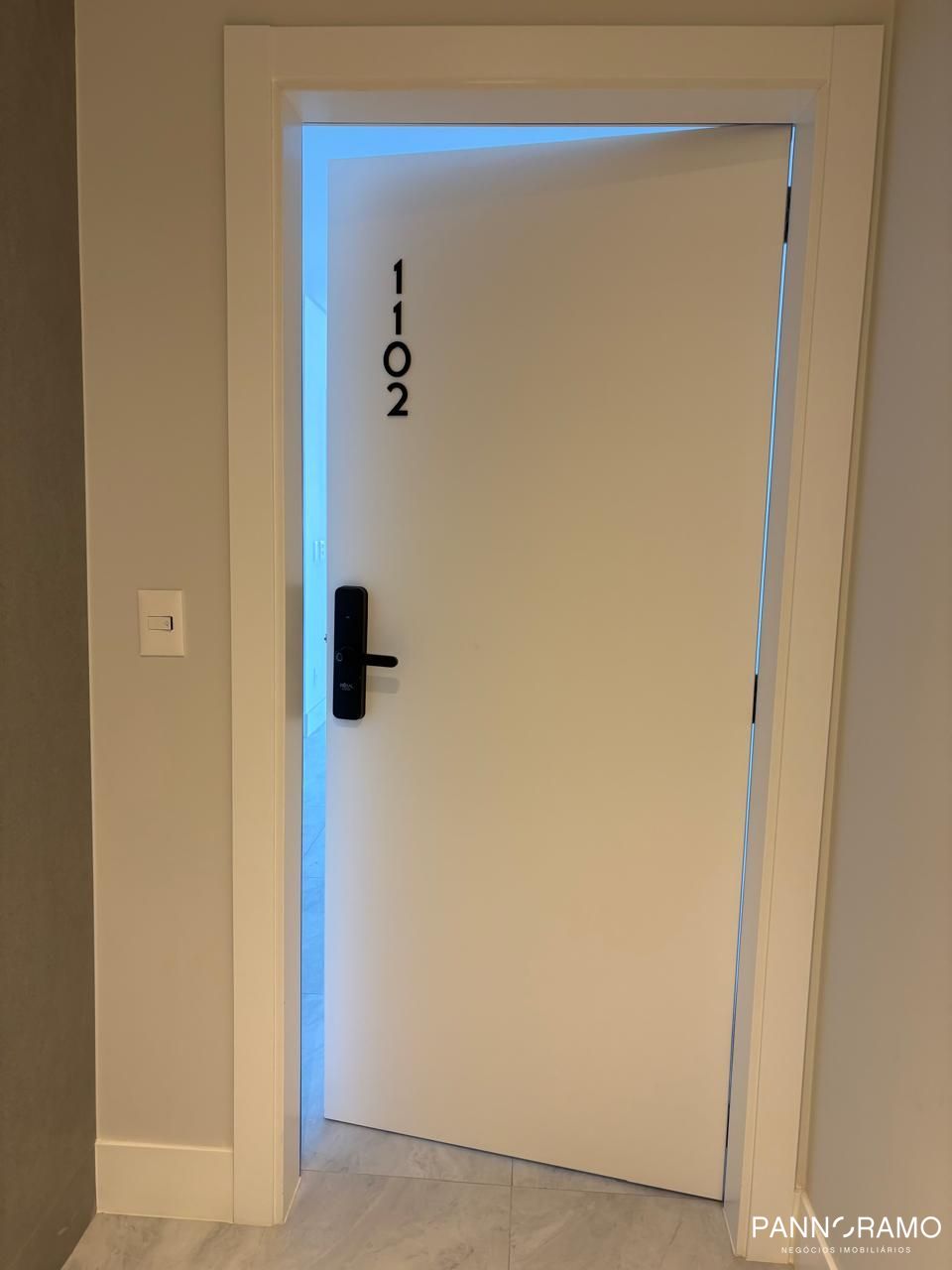 Apartamento, 3 quartos, 111 m² - Foto 2