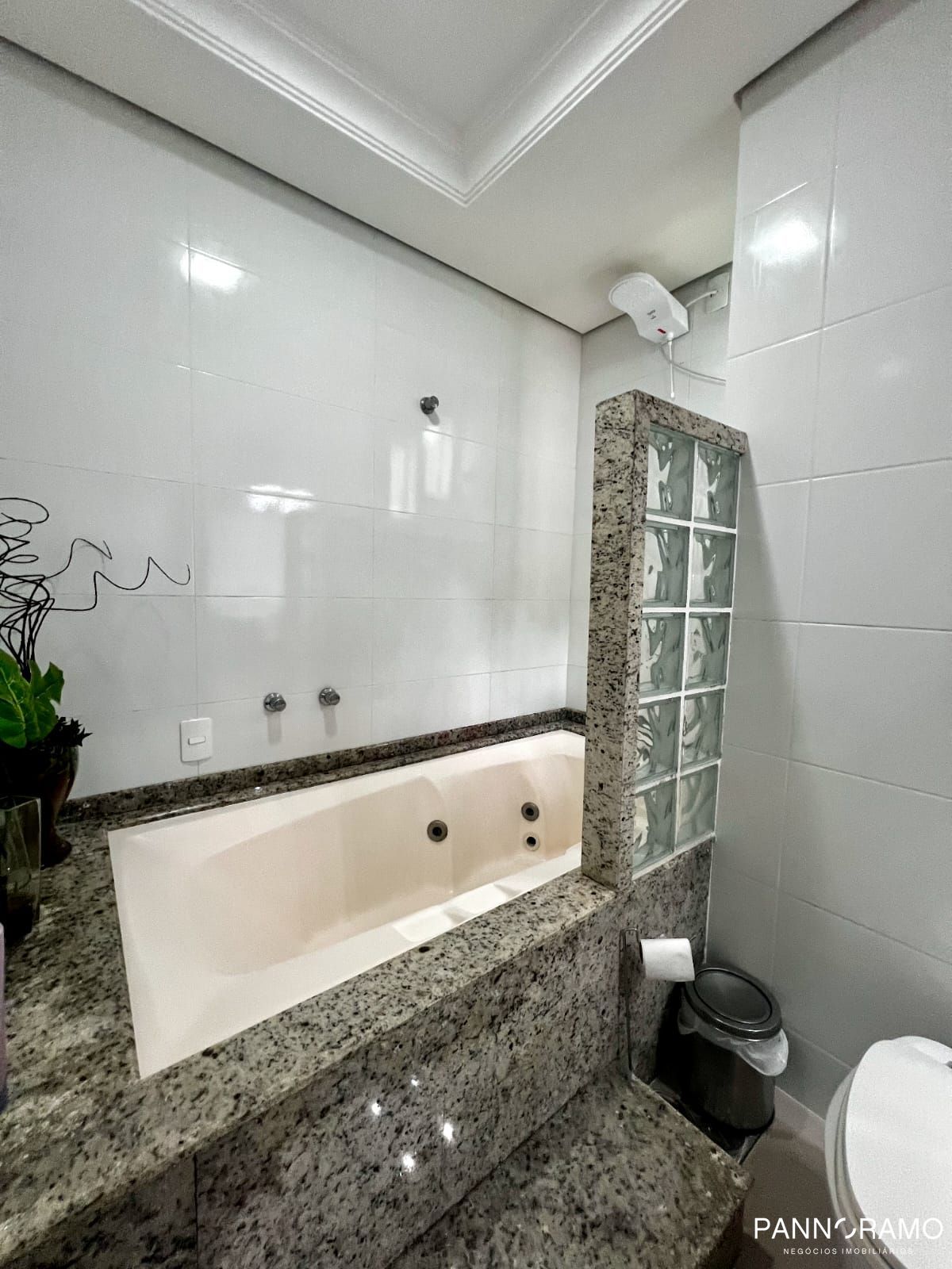 Casa, 3 quartos, 210 m² - Foto 13