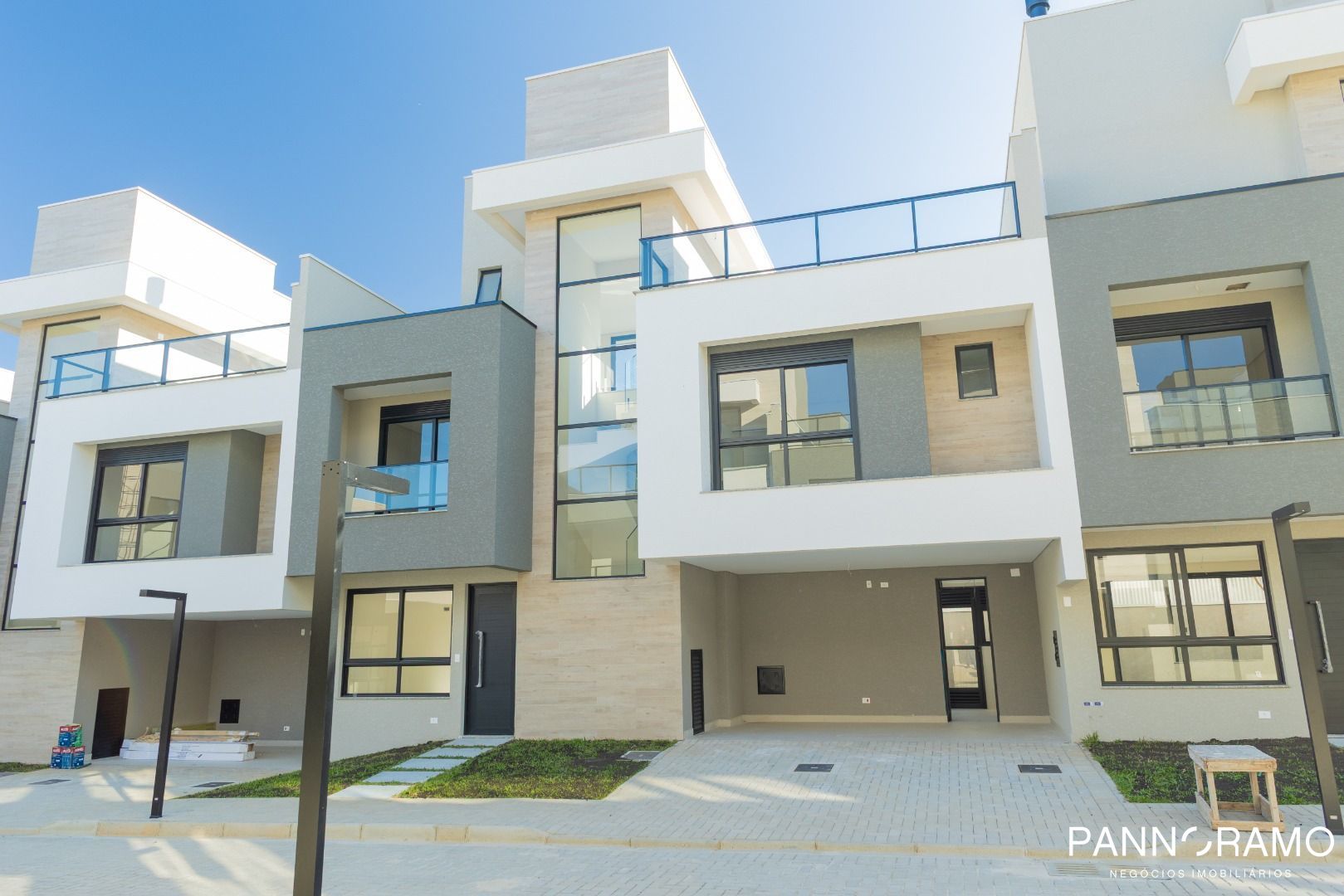 Sobrado, 3 quartos, 169 m² - Foto 1
