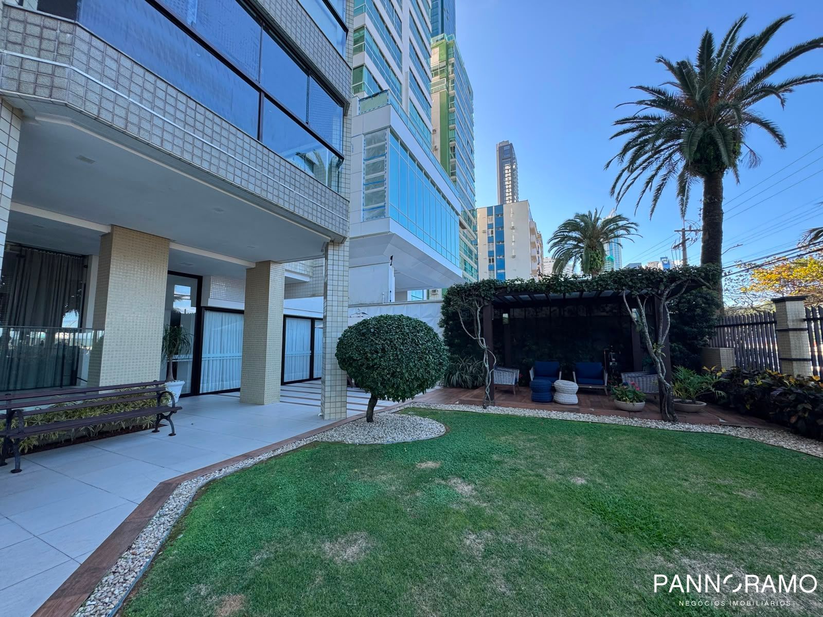 Apartamento, 3 quartos, 139 m² - Foto 1