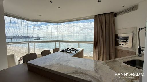 Apartamento, 3 quartos, 200 m² - Foto 2